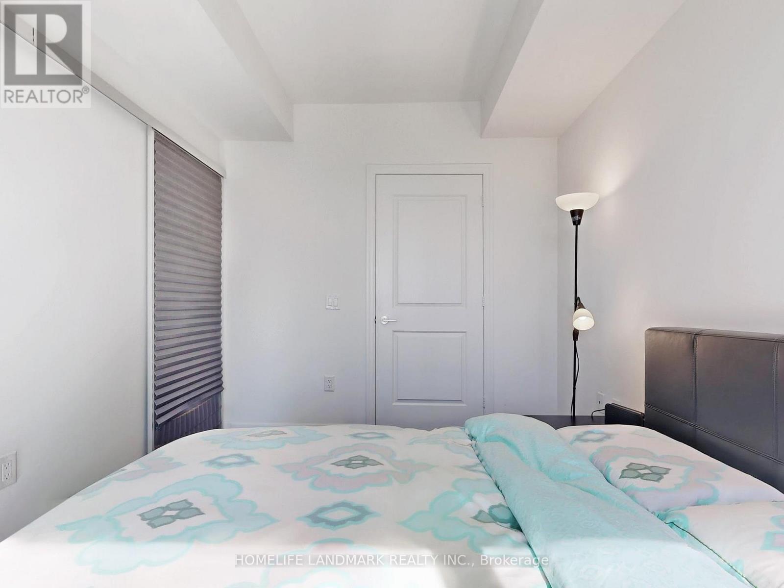 5303 - 8 The Esplanade Avenue, Toronto, Ontario  M5E 0A6 - Photo 13 - C12165250