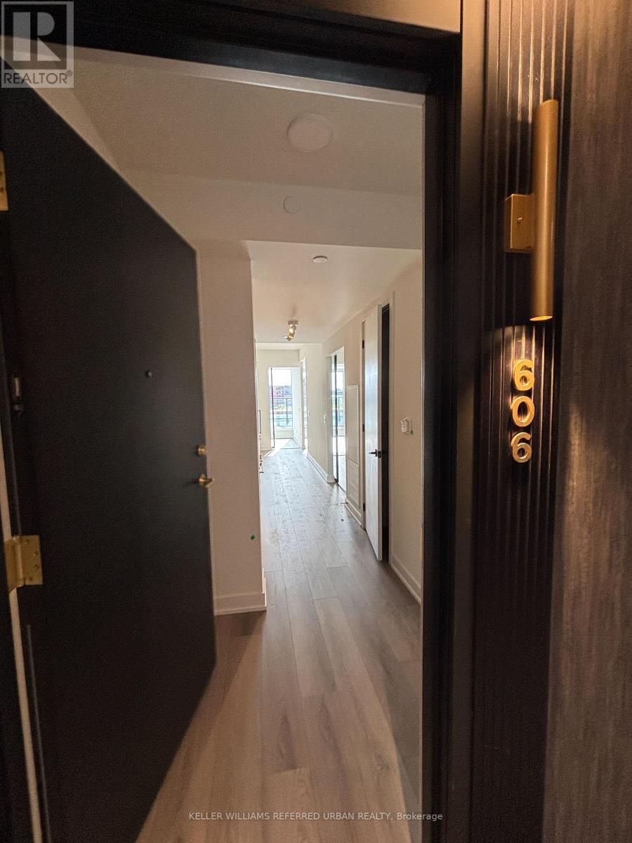 606 - 5 Lakeview Avenue, Toronto, Ontario  M6J 0H3 - Photo 2 - C12165323