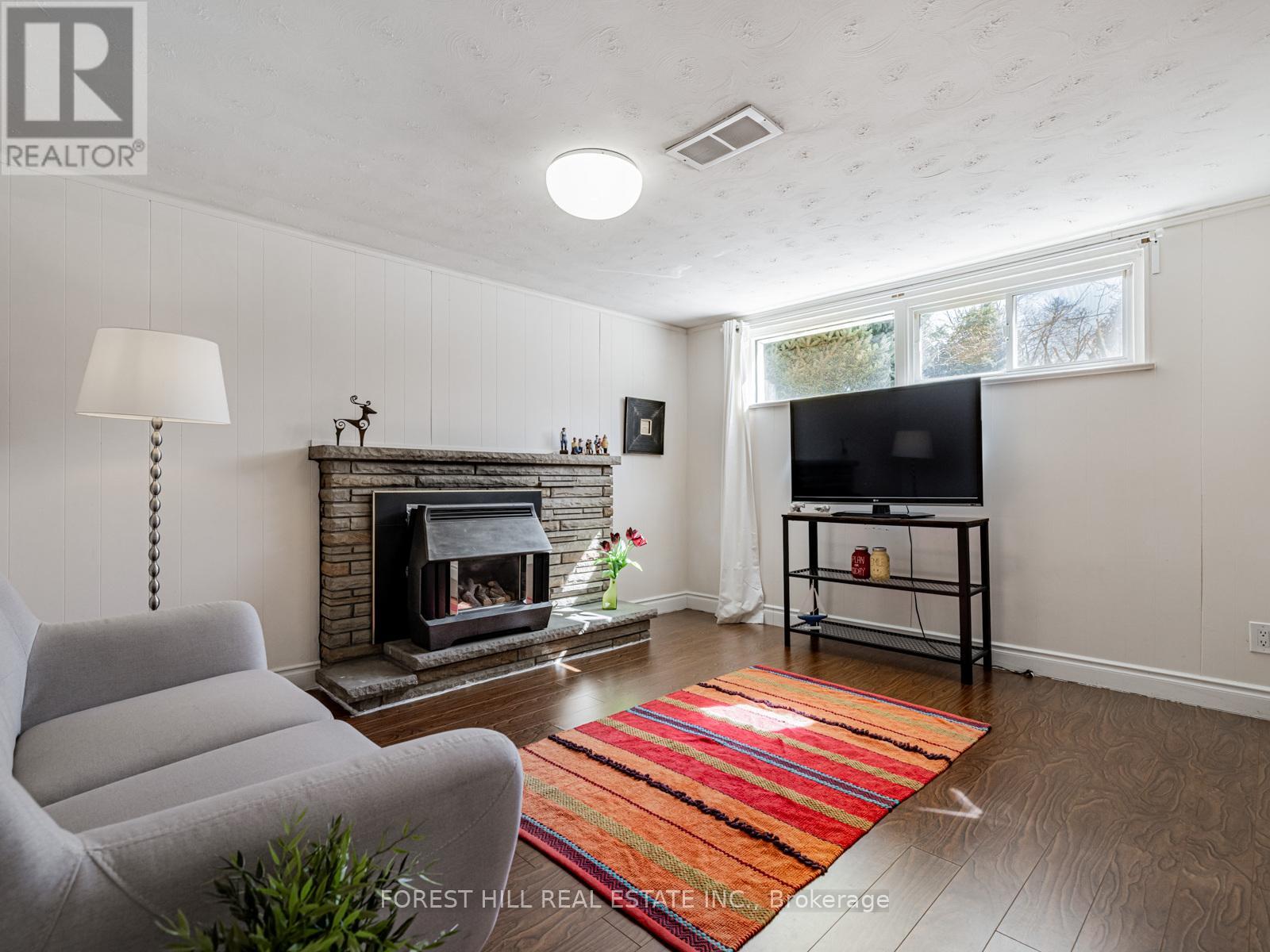 6 Arrowstook Road, Toronto, Ontario  M2K 1J9 - Photo 20 - C12165364