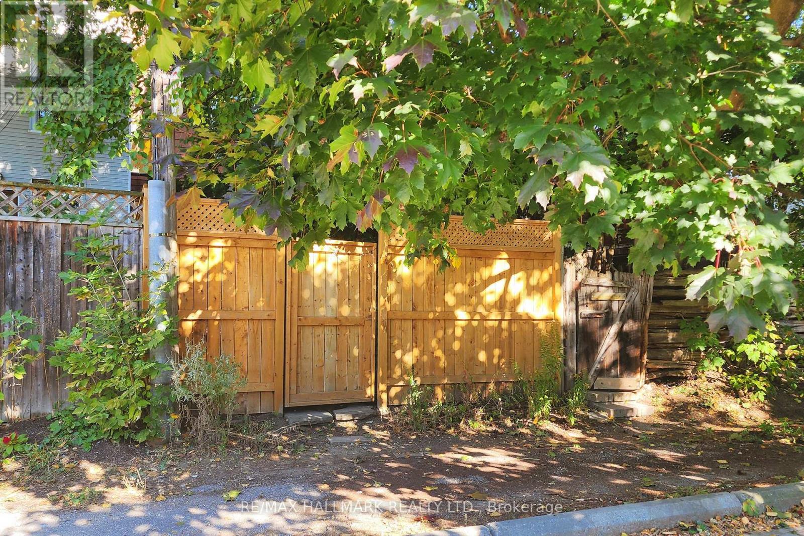 391 Wellesley Street E, Toronto, Ontario  M4X 1H5 - Photo 41 - C12165375