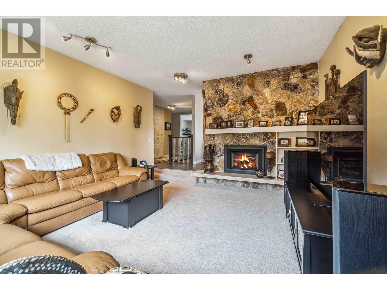 2761 Pilot Drive, Coquitlam, British Columbia  V3C 3T6 - Photo 11 - R3005807