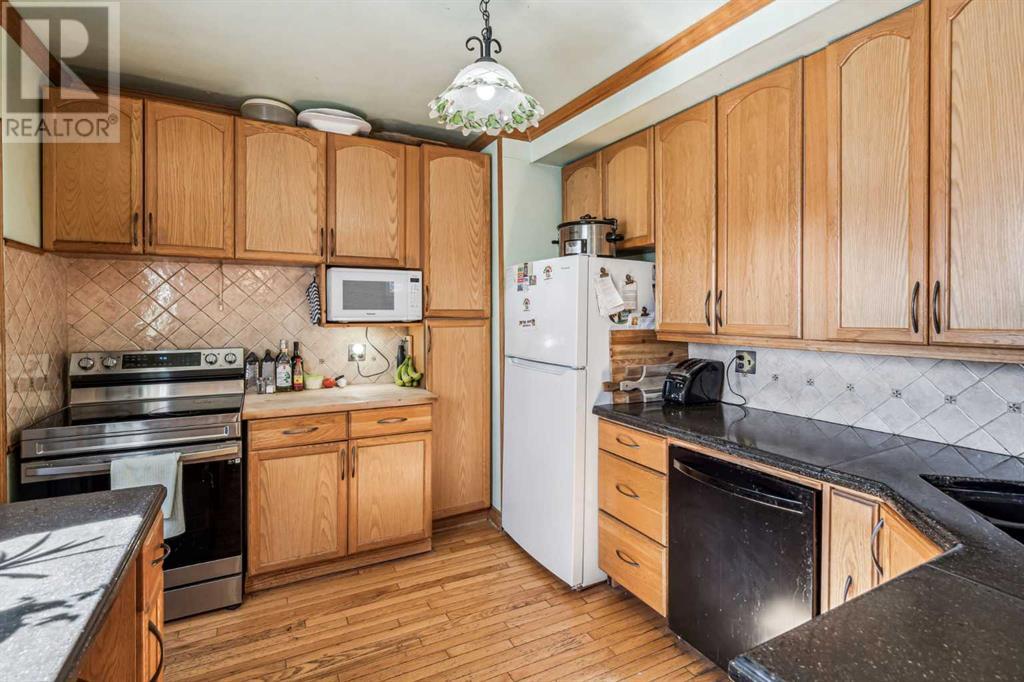 663 10 Avenue S, Carstairs, Alberta  T0M 0N0 - Photo 12 - A2218607