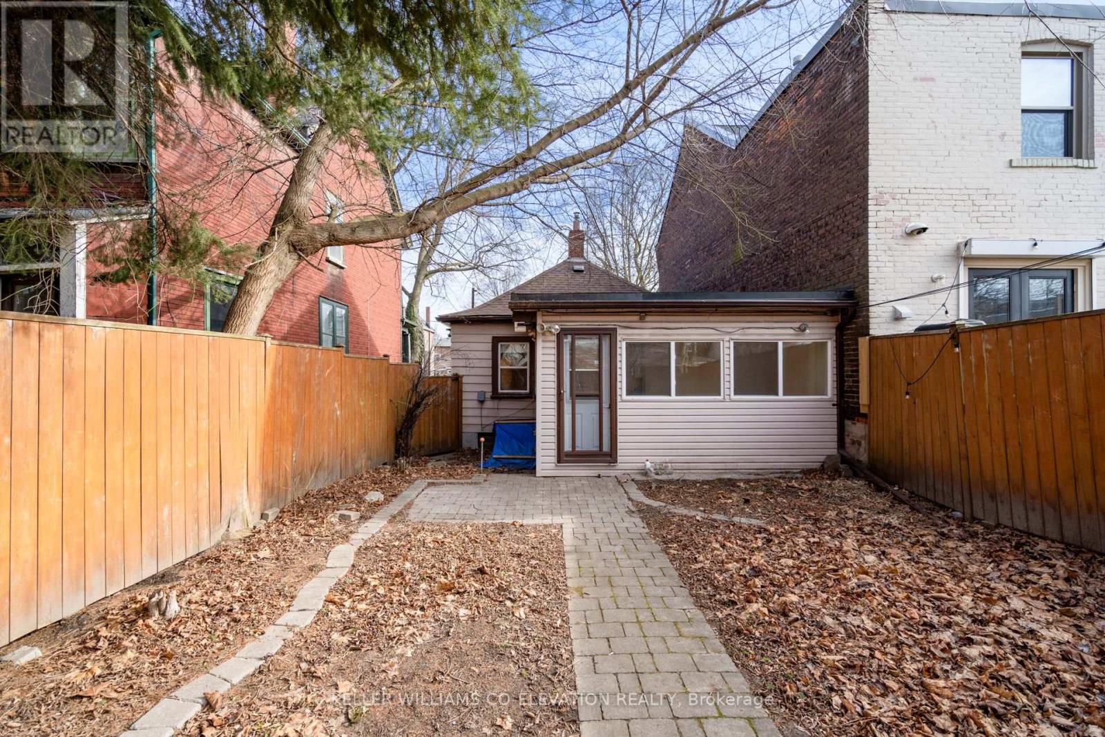 88 Redwood Avenue, Toronto, Ontario  M4L 2S6 - Photo 39 - E12165201
