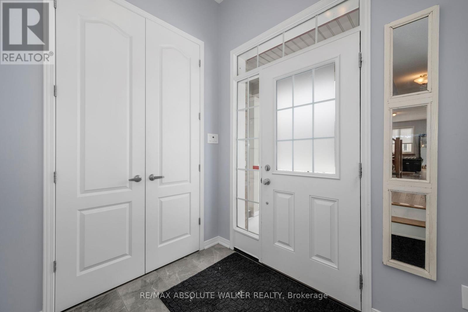 Property at 545 TULIP TREE WAY image 3