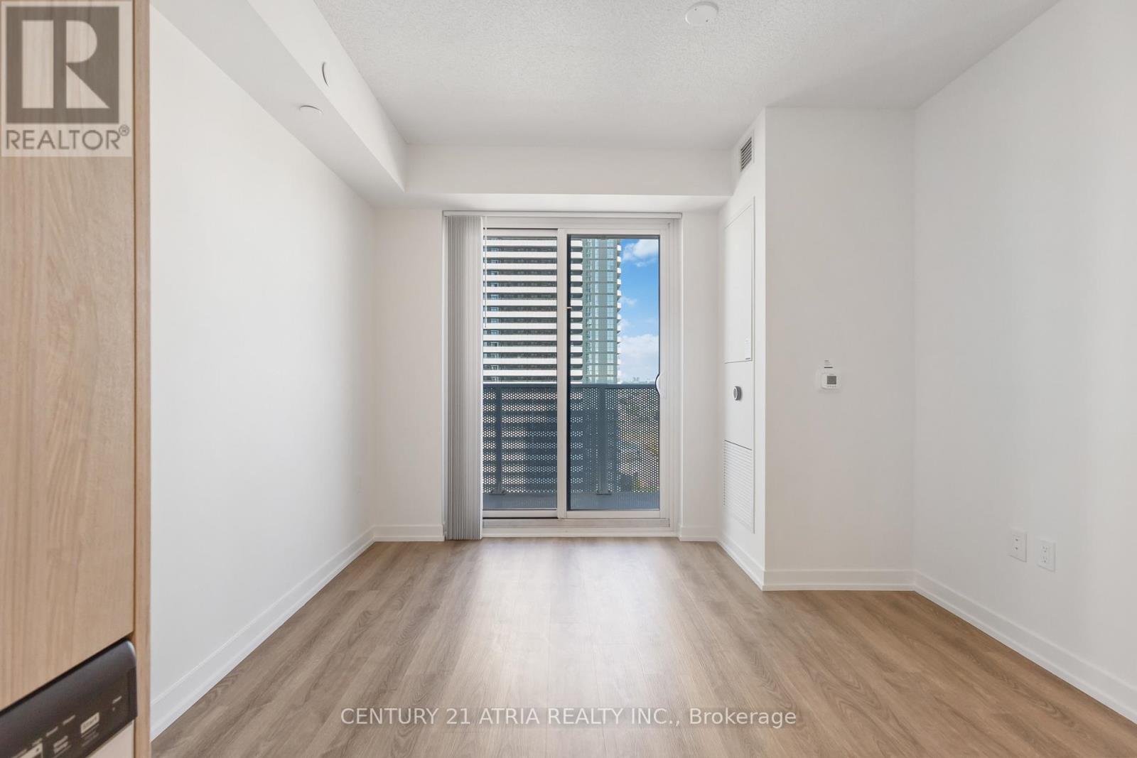 2502 - 195 Commerce Street, Vaughan, Ontario  L4K 0P9 - Photo 6 - N12165083