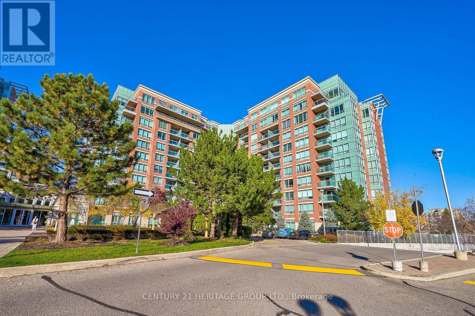 703 - 62 SUNCREST BOULEVARD, Markham, Ontario