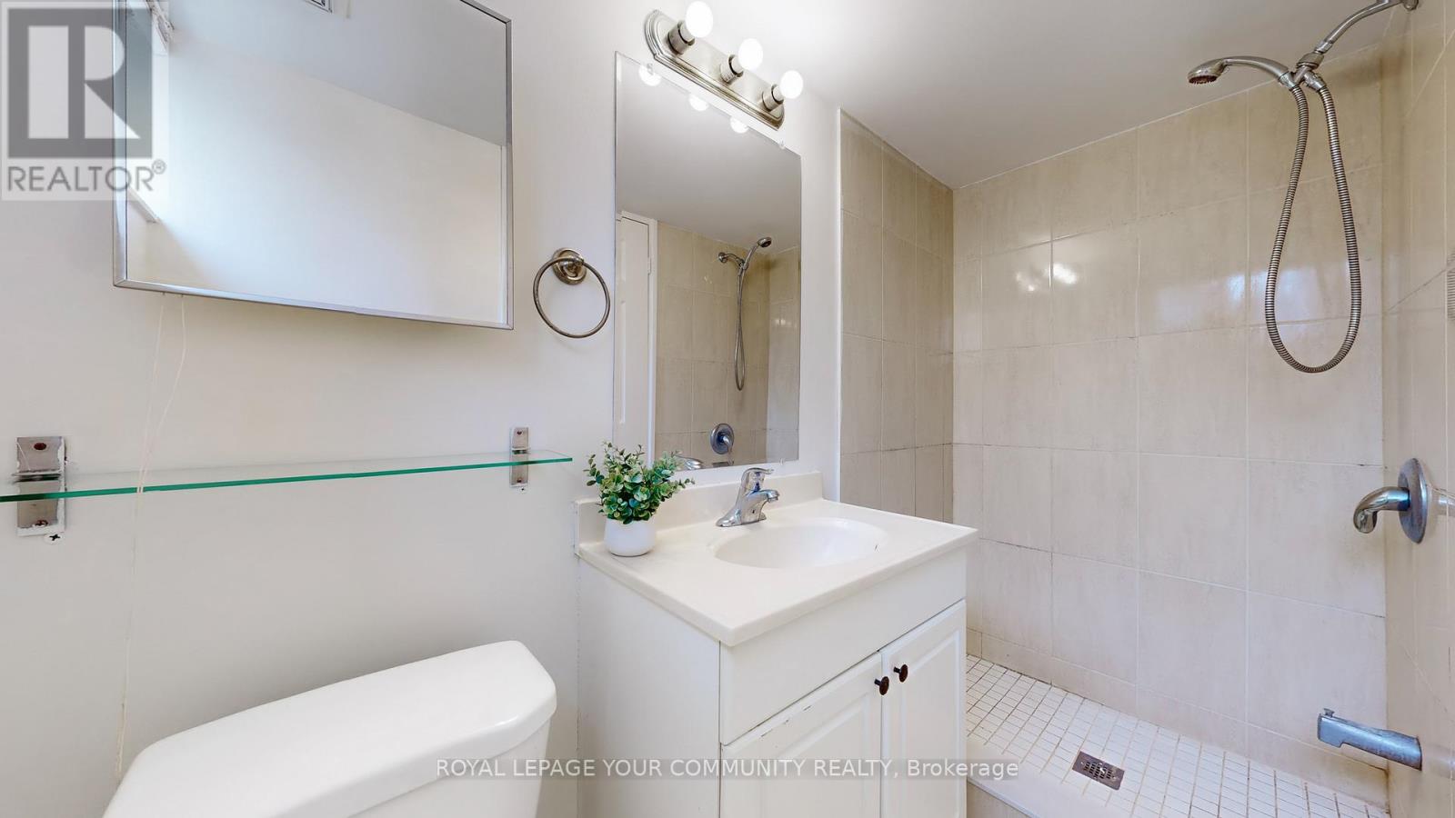 446 Lynett Crescent, Richmond Hill (Crosby), Ontario  L4C 2V7 - Photo 44 - N12165102