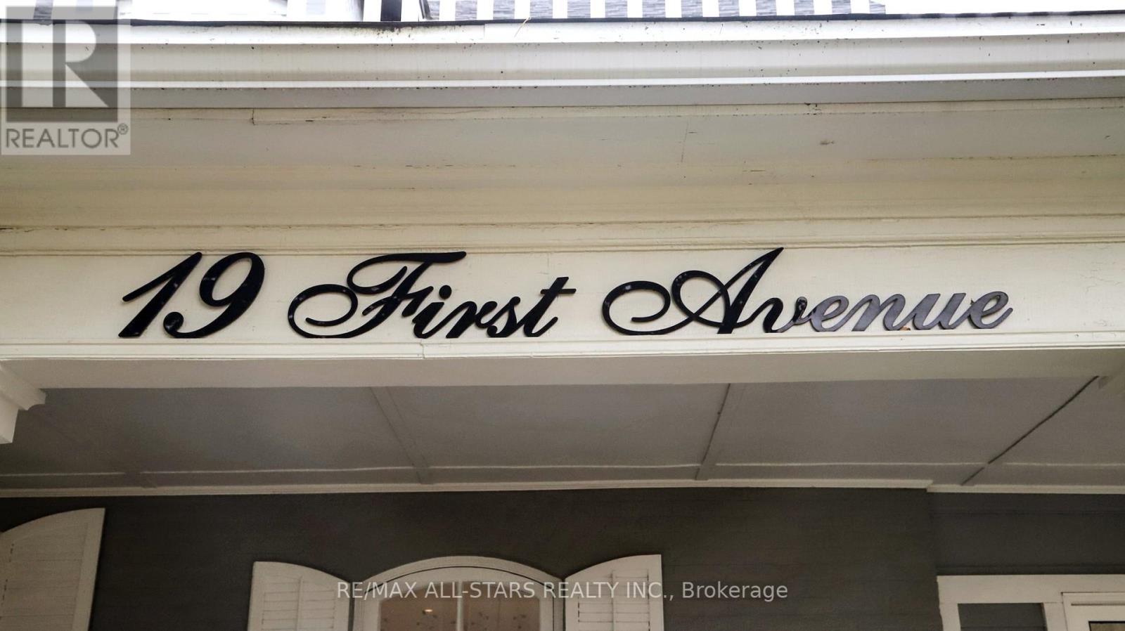 Property at 19 FIRST AVENUE N image 3