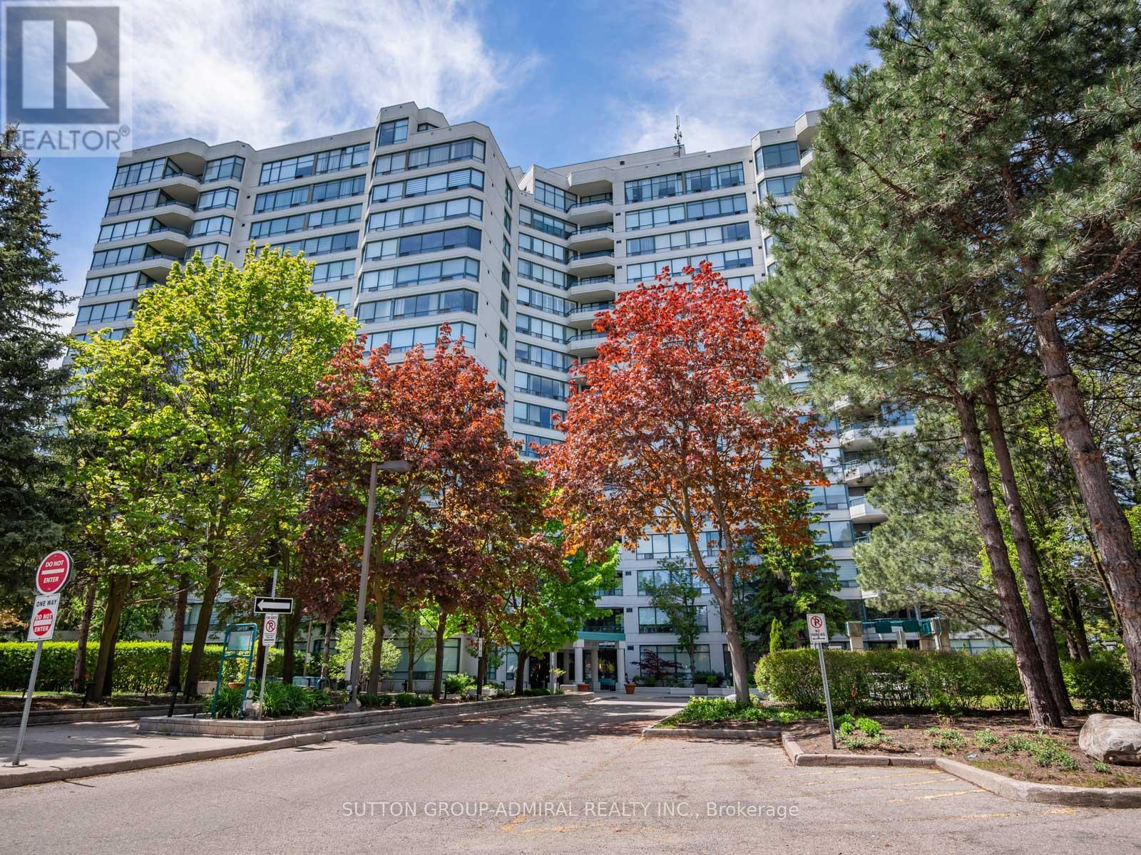 406 - 120 Promenade Circle, Vaughan, Ontario  L4J 7W9 - Photo 1 - N12165373