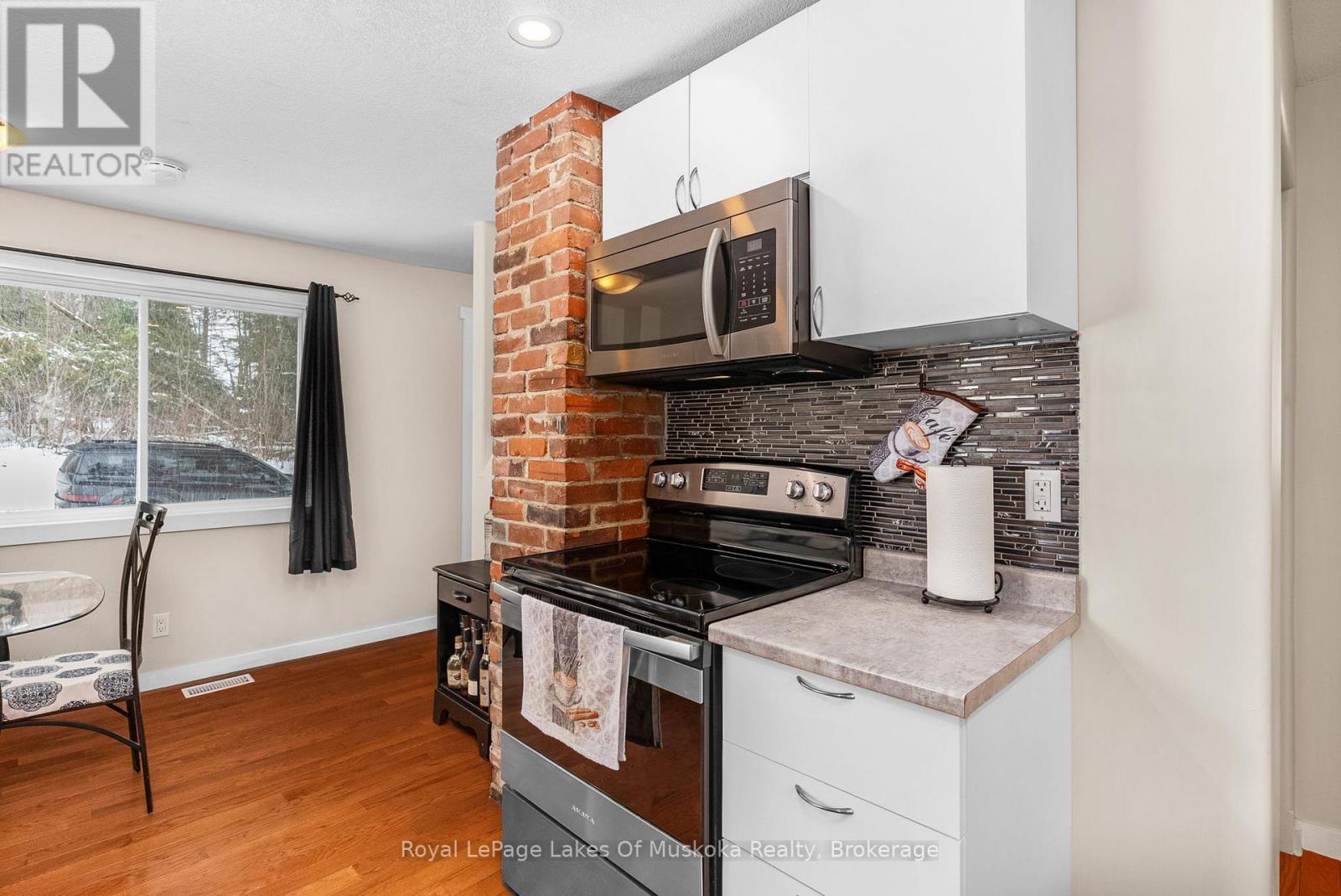 87 Ferguson Road E, Armour, Ontario  P0A 1C0 - Photo 16 - X12165458