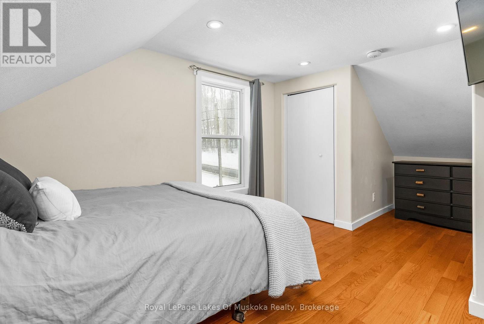 87 Ferguson Road E, Armour, Ontario  P0A 1C0 - Photo 27 - X12165458