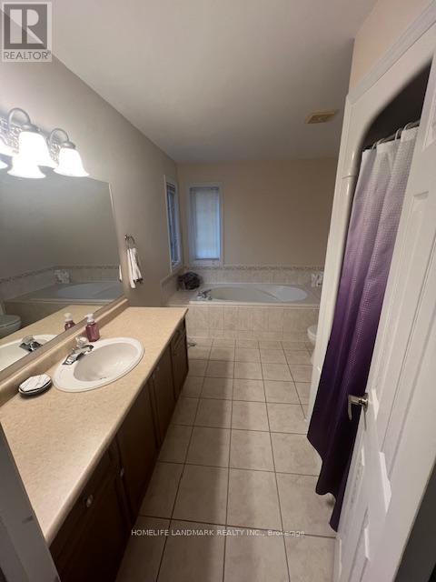 61 Summerset Drive, Barrie, Ontario  L4N 0B1 - Photo 21 - S12165374