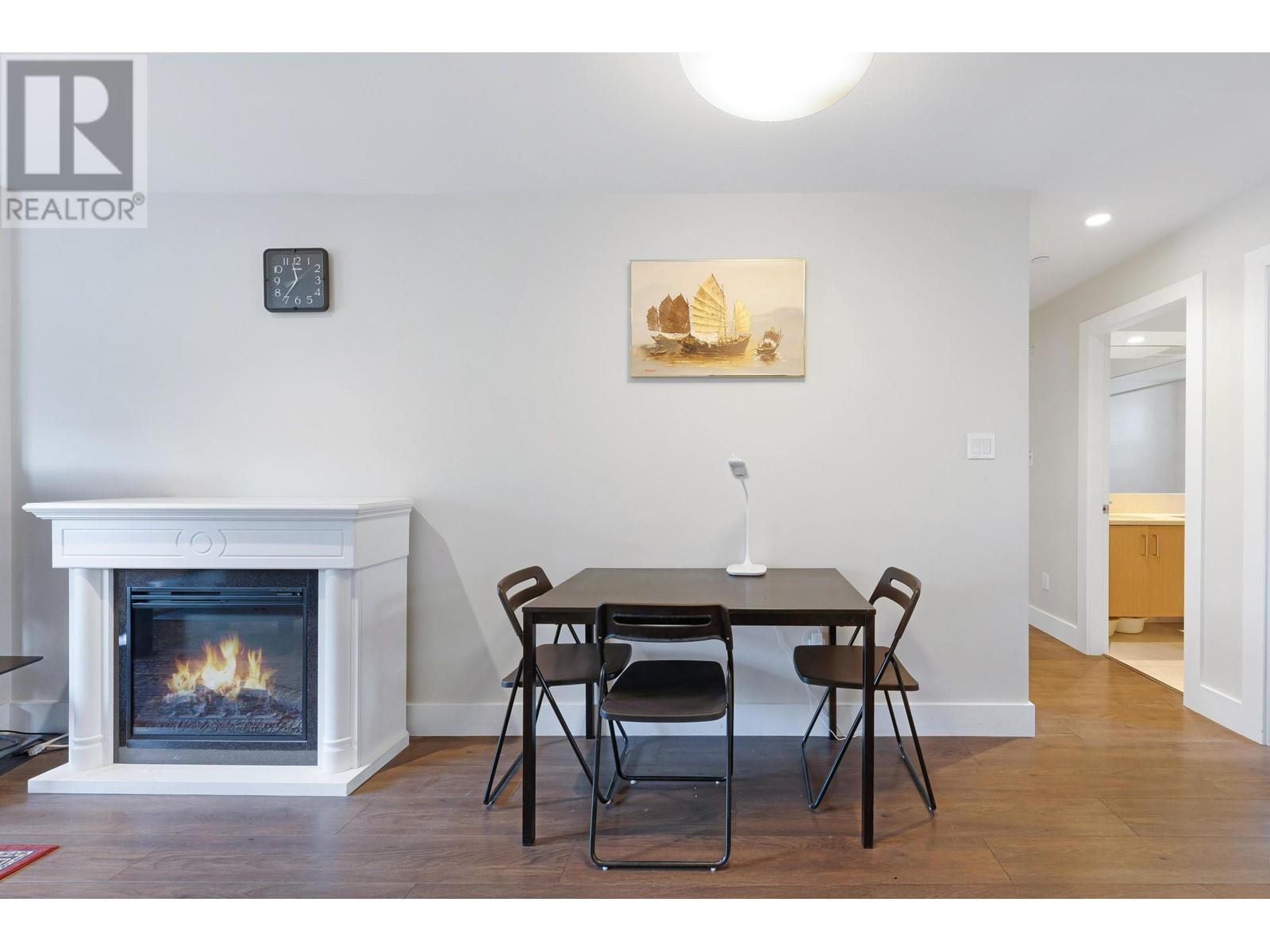 Listing Picture 7 of 23 : 6030 PRINCE EDWARD STREET, Vancouver / 溫哥華 - 魯藝地產 Yvonne Lu Group - MLS Medallion Club Member