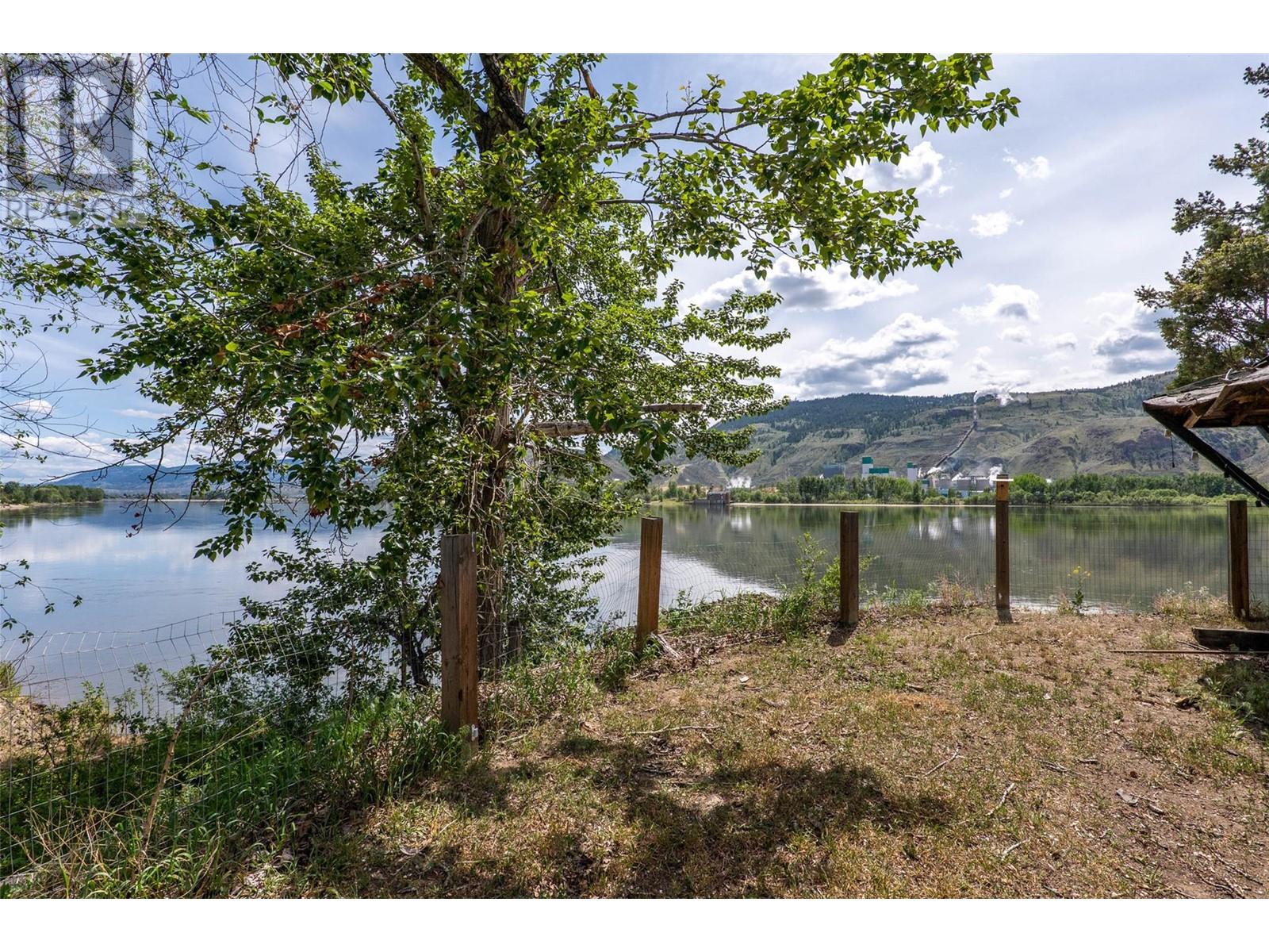 Property at 721 Strauss Street image 1