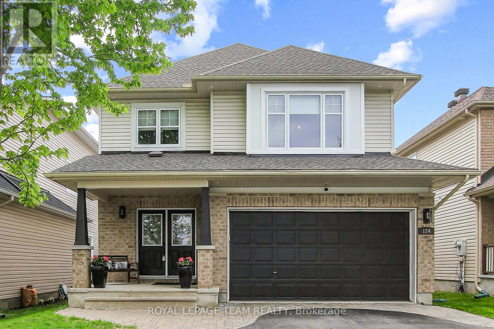 124 VERSILIA DRIVE, Ottawa, Ontario