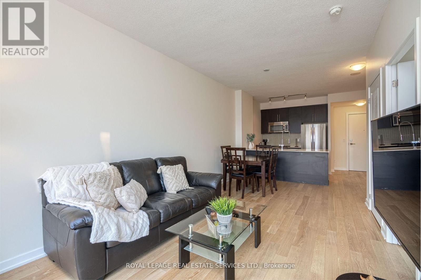 3303 - 510 Curran Place, Mississauga (City Centre), Ontario  L5B 0J8 - Photo 17 - W12165129