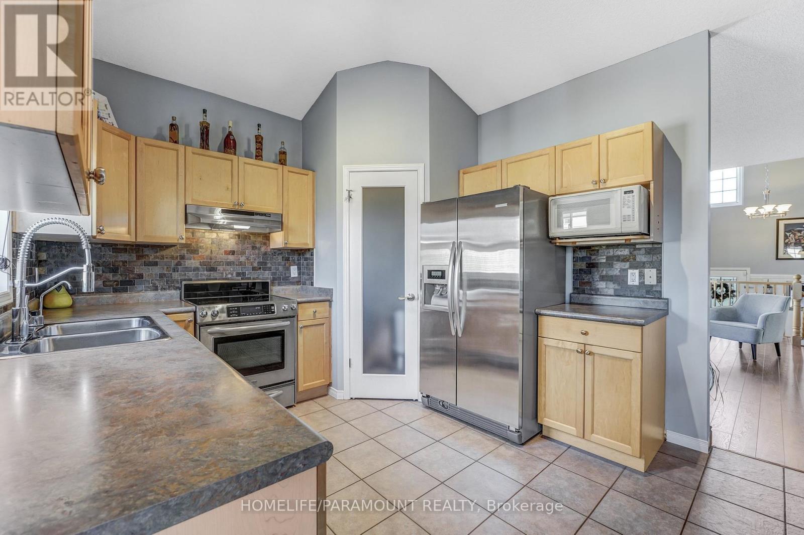 41 Cameron Crescent, Orangeville, Ontario  L9W 5G7 - Photo 10 - W12165136