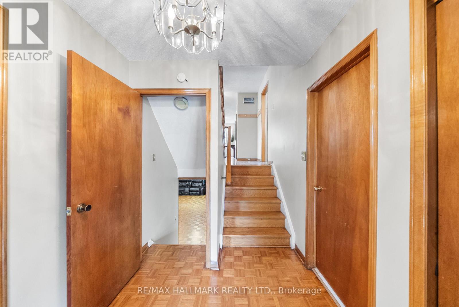 232 Chalfield Lane, Mississauga, Ontario  L4Z 1L5 - Photo 24 - W12165161