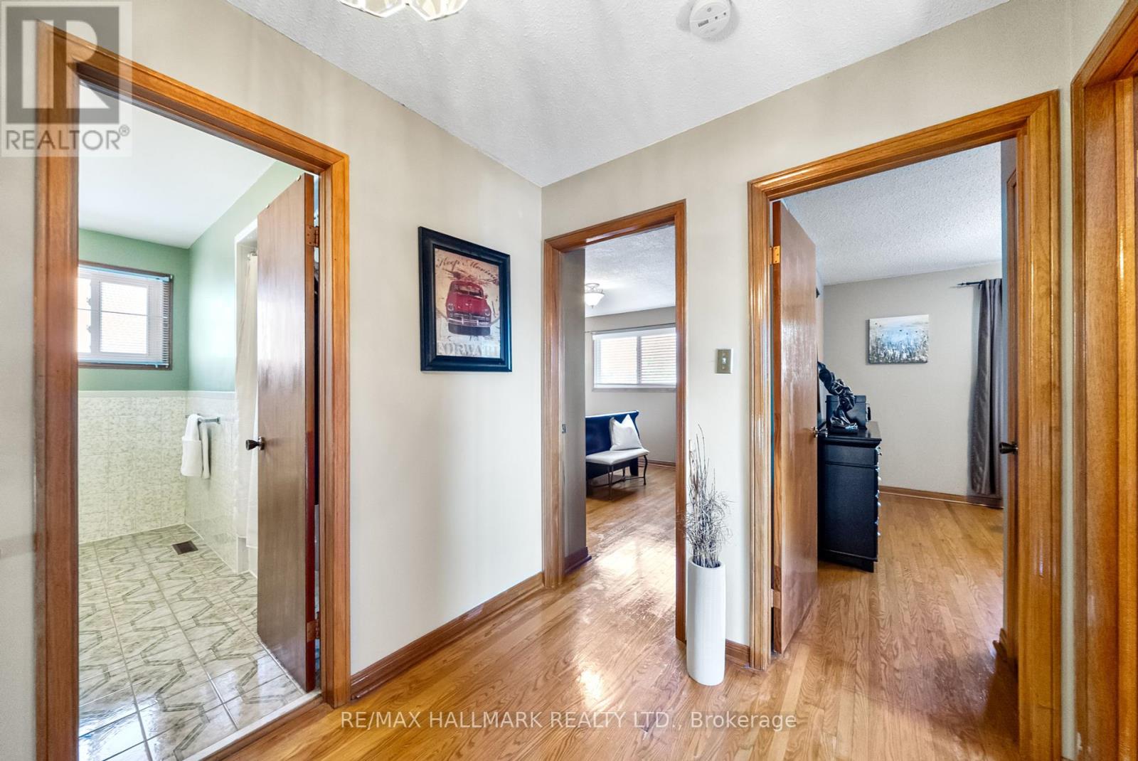 232 Chalfield Lane, Mississauga, Ontario  L4Z 1L5 - Photo 26 - W12165161