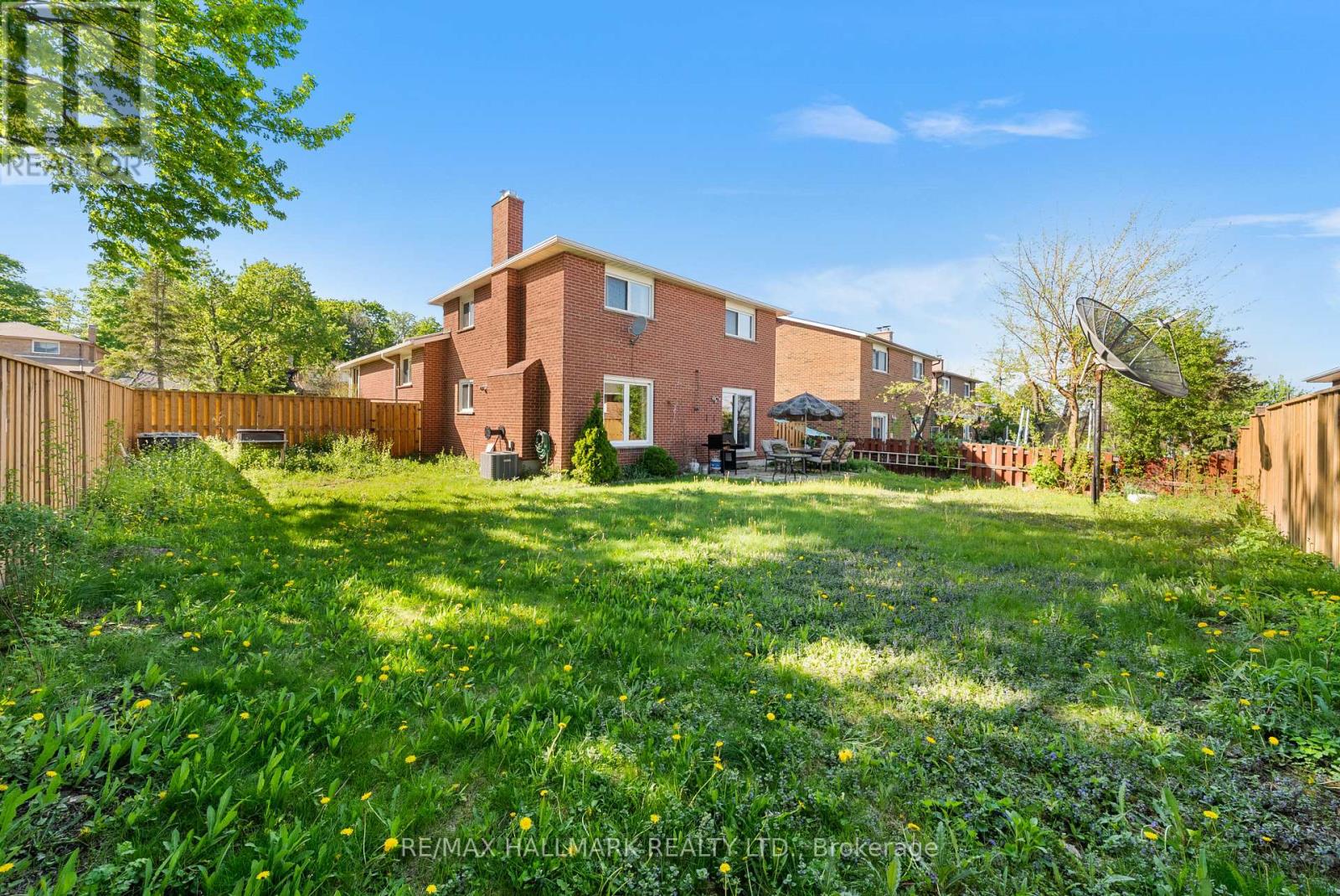 232 Chalfield Lane, Mississauga, Ontario  L4Z 1L5 - Photo 47 - W12165161