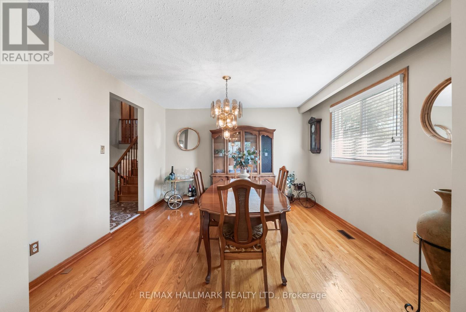 232 Chalfield Lane, Mississauga, Ontario  L4Z 1L5 - Photo 7 - W12165161