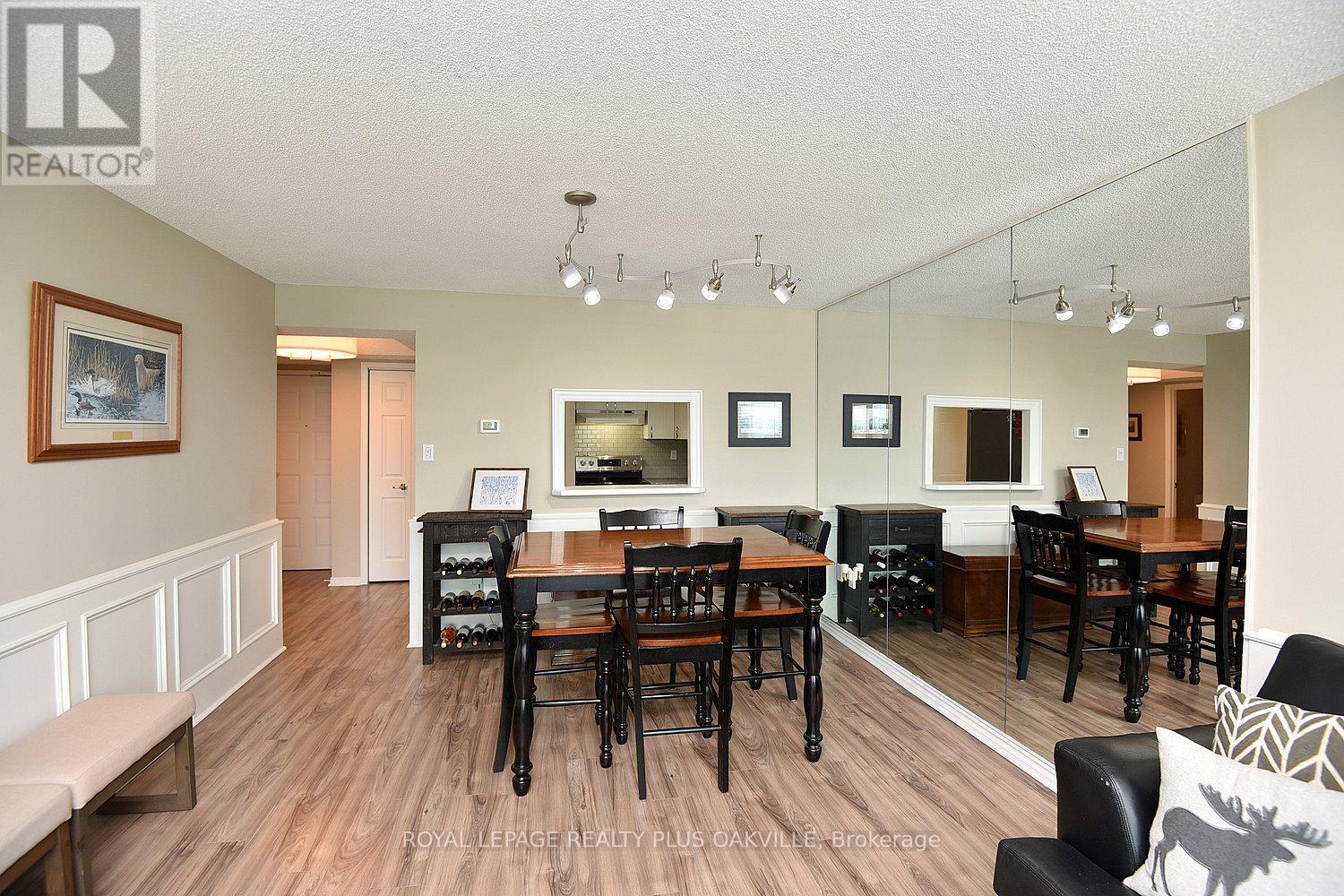 404 - 1225 North Shore Boulevard E, Burlington, Ontario  L7S 1Z6 - Photo 12 - W12165213