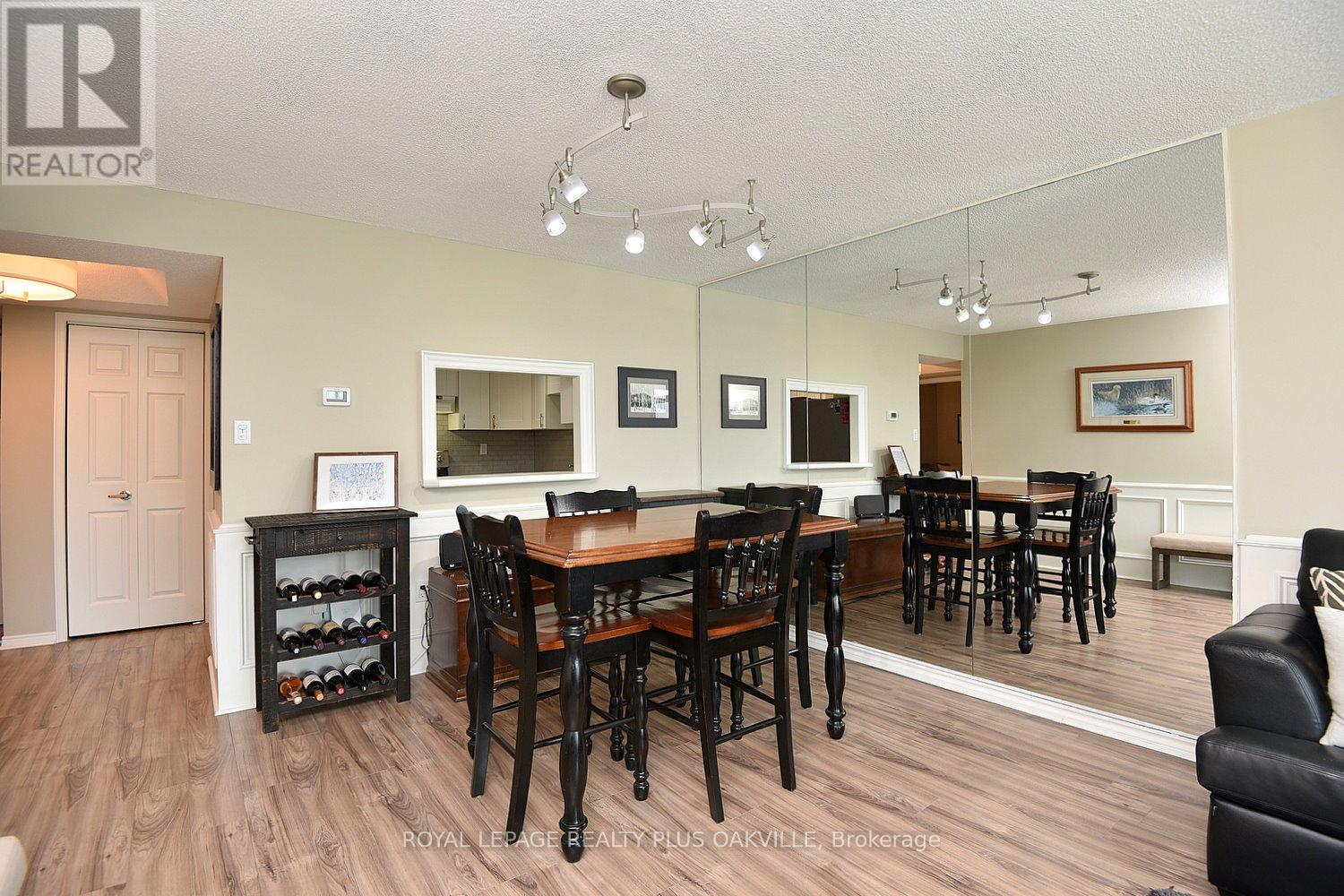 404 - 1225 North Shore Boulevard E, Burlington, Ontario  L7S 1Z6 - Photo 14 - W12165213