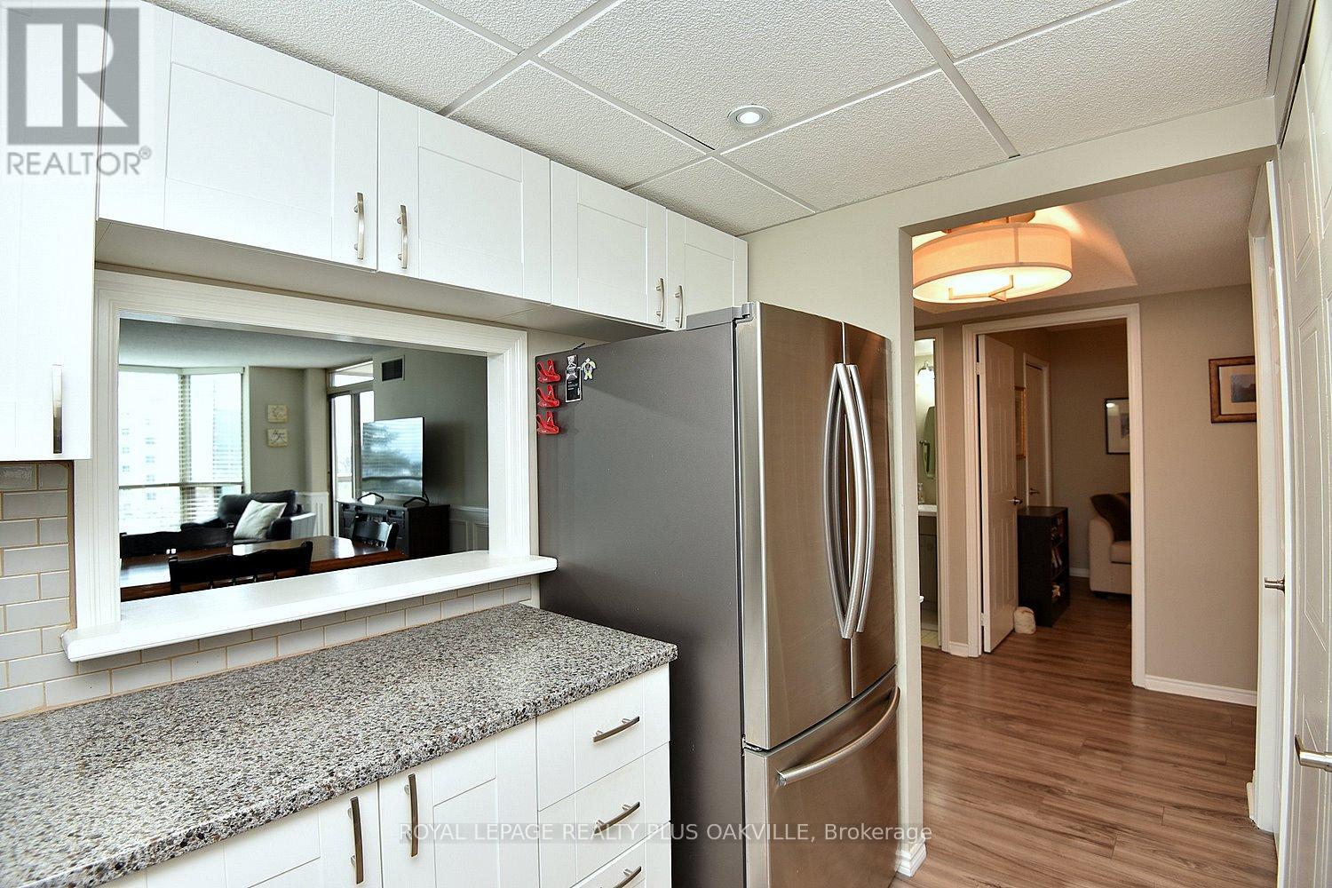 404 - 1225 North Shore Boulevard E, Burlington, Ontario  L7S 1Z6 - Photo 18 - W12165213