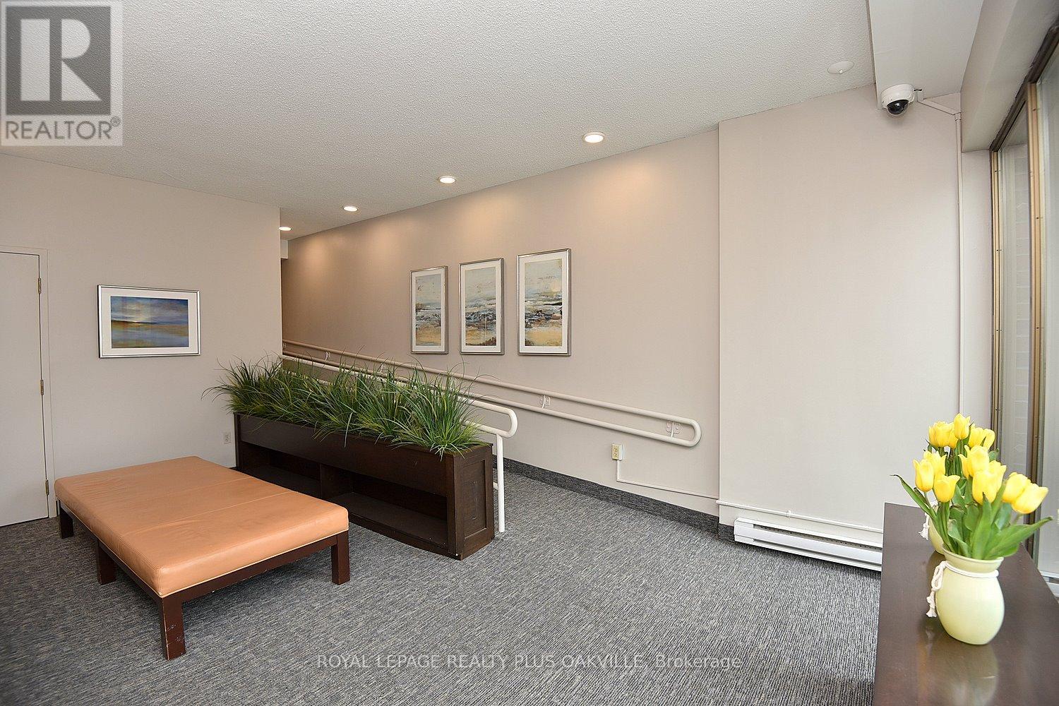 404 - 1225 North Shore Boulevard E, Burlington, Ontario  L7S 1Z6 - Photo 37 - W12165213