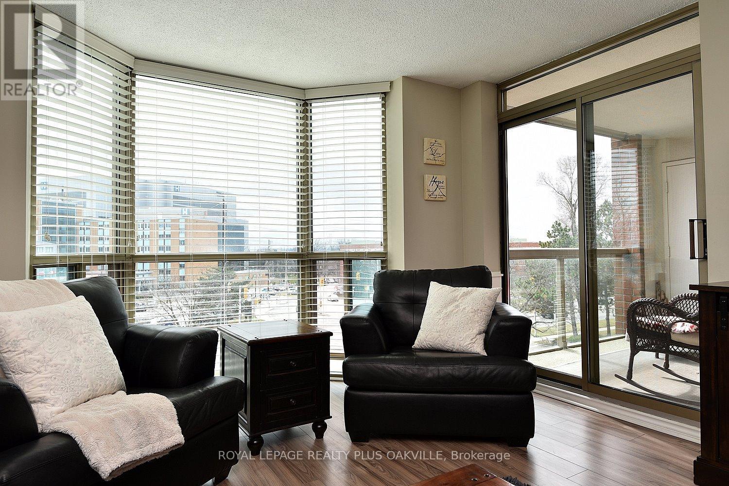 404 - 1225 North Shore Boulevard E, Burlington, Ontario  L7S 1Z6 - Photo 9 - W12165213