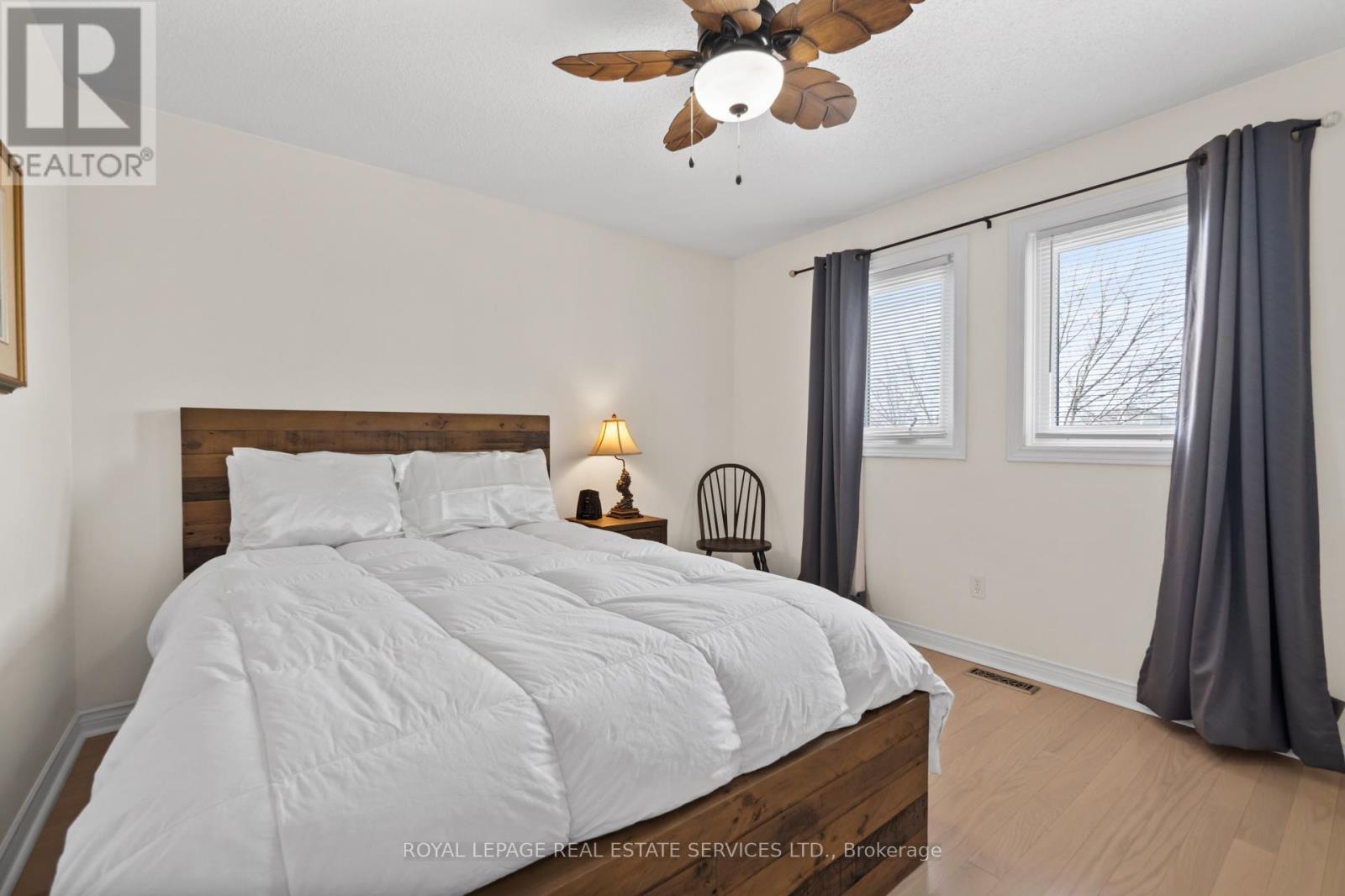 1074 Bradbury Chase, Mississauga, Ontario  L5V 1J7 - Photo 29 - W12165254