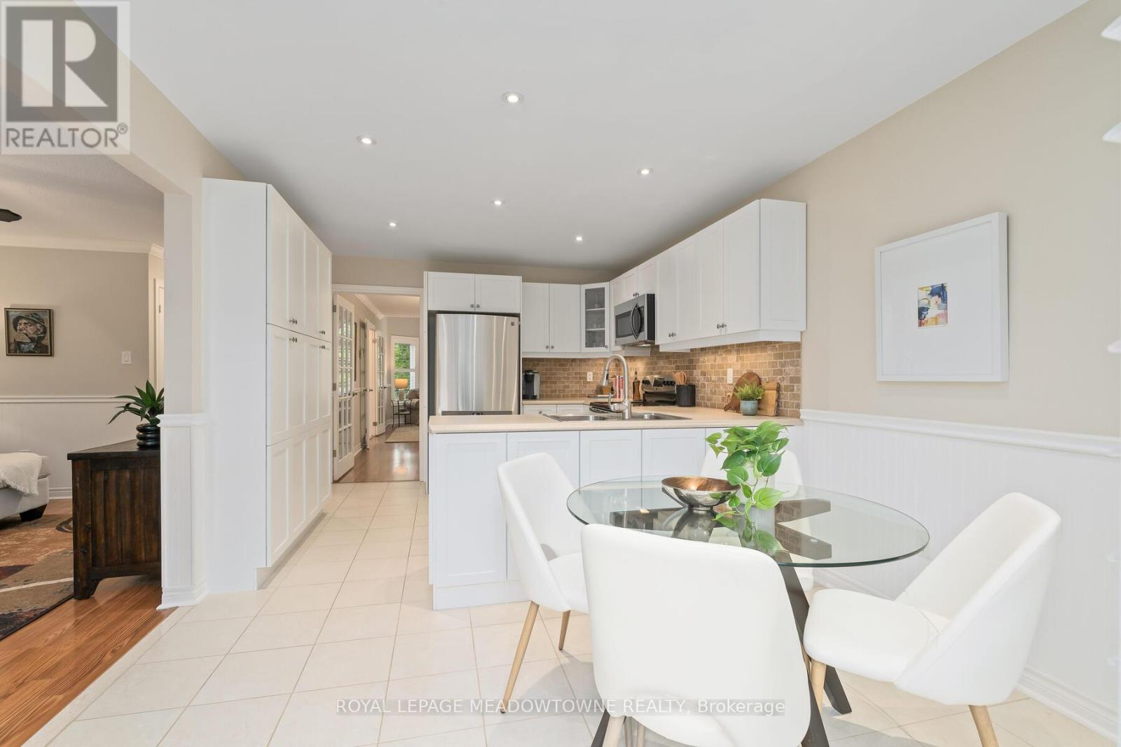 9 Gollop Crescent, Halton Hills (Georgetown), Ontario  L7G 5P1 - Photo 19 - W12165256