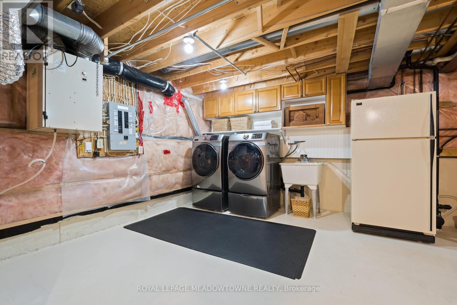 9 Gollop Crescent, Halton Hills (Georgetown), Ontario  L7G 5P1 - Photo 28 - W12165256