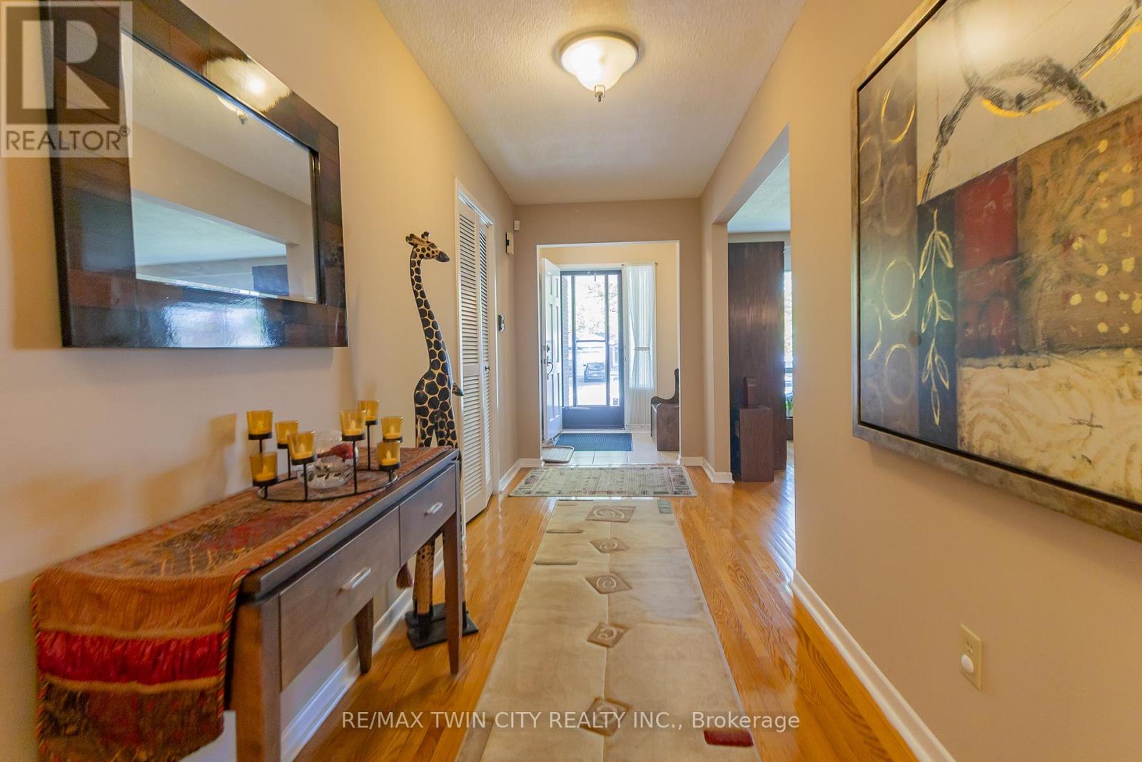 20 Manorcrest Street, Brampton, Ontario  L6S 2X1 - Photo 8 - W12165282