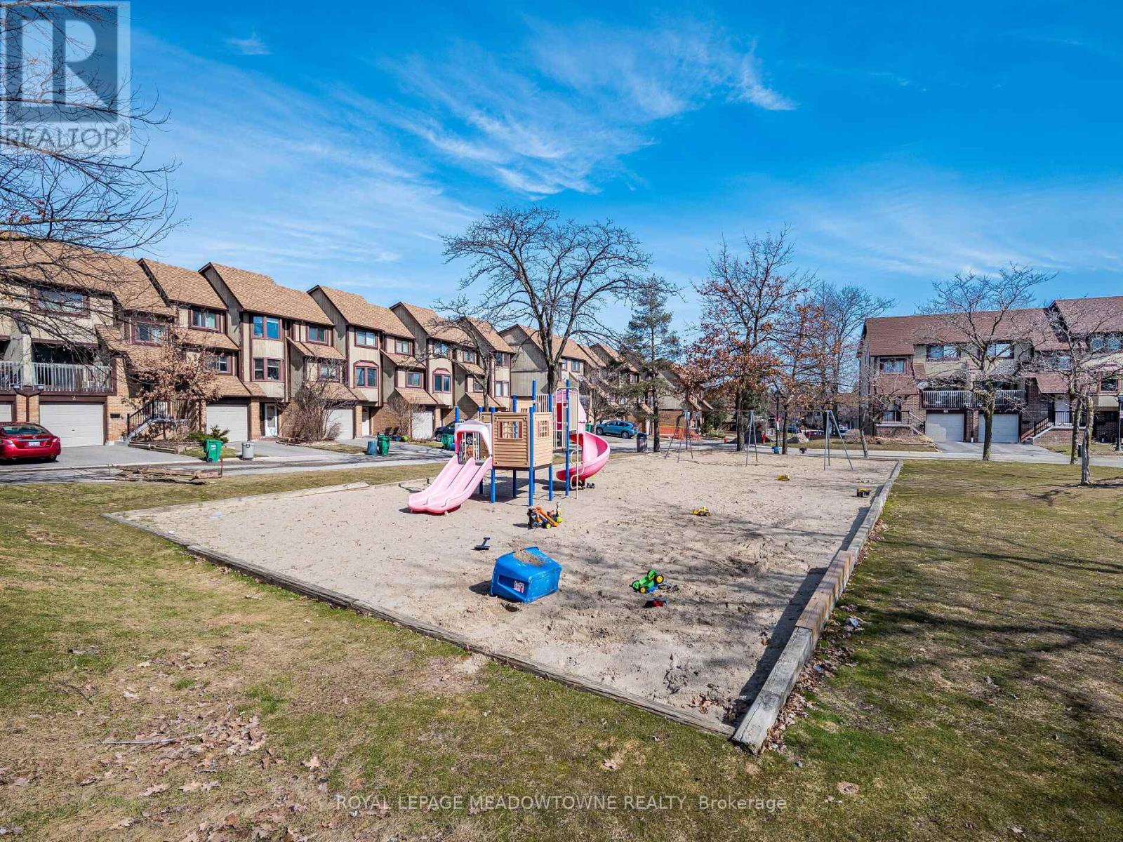 75 - 6780 Formentera Avenue, Mississauga, Ontario  L5N 2L1 - Photo 2 - W12165329