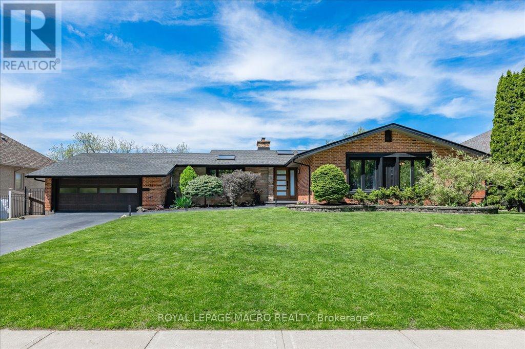 33 LESLIE DRIVE, Hamilton, Ontario