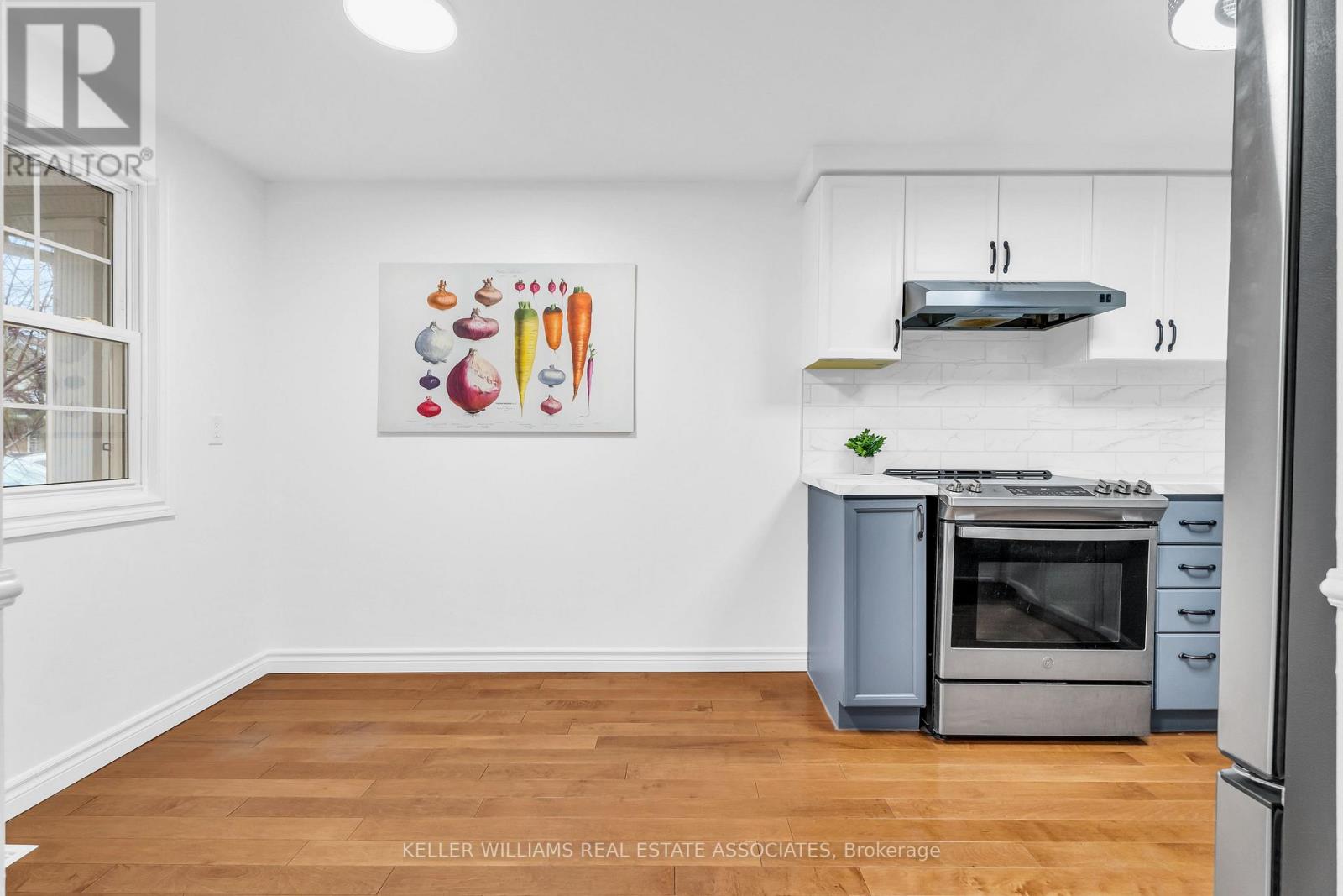 Property at 85 - 129 VICTORIA ROAD N image 2