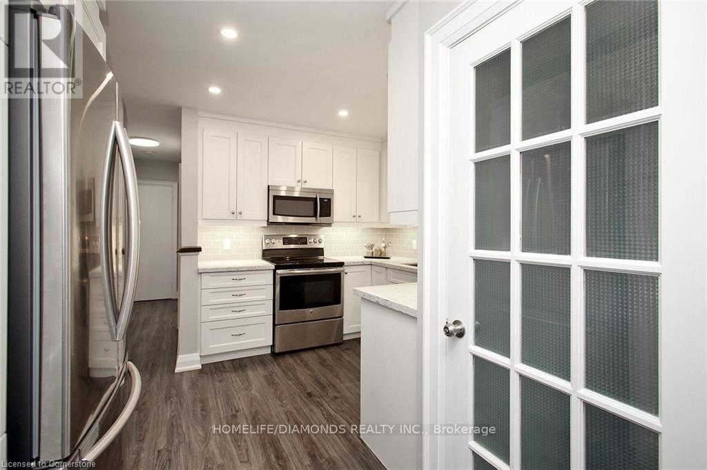 15 First Street, Hamilton, Ontario  L0R 2H0 - Photo 12 - X12165191