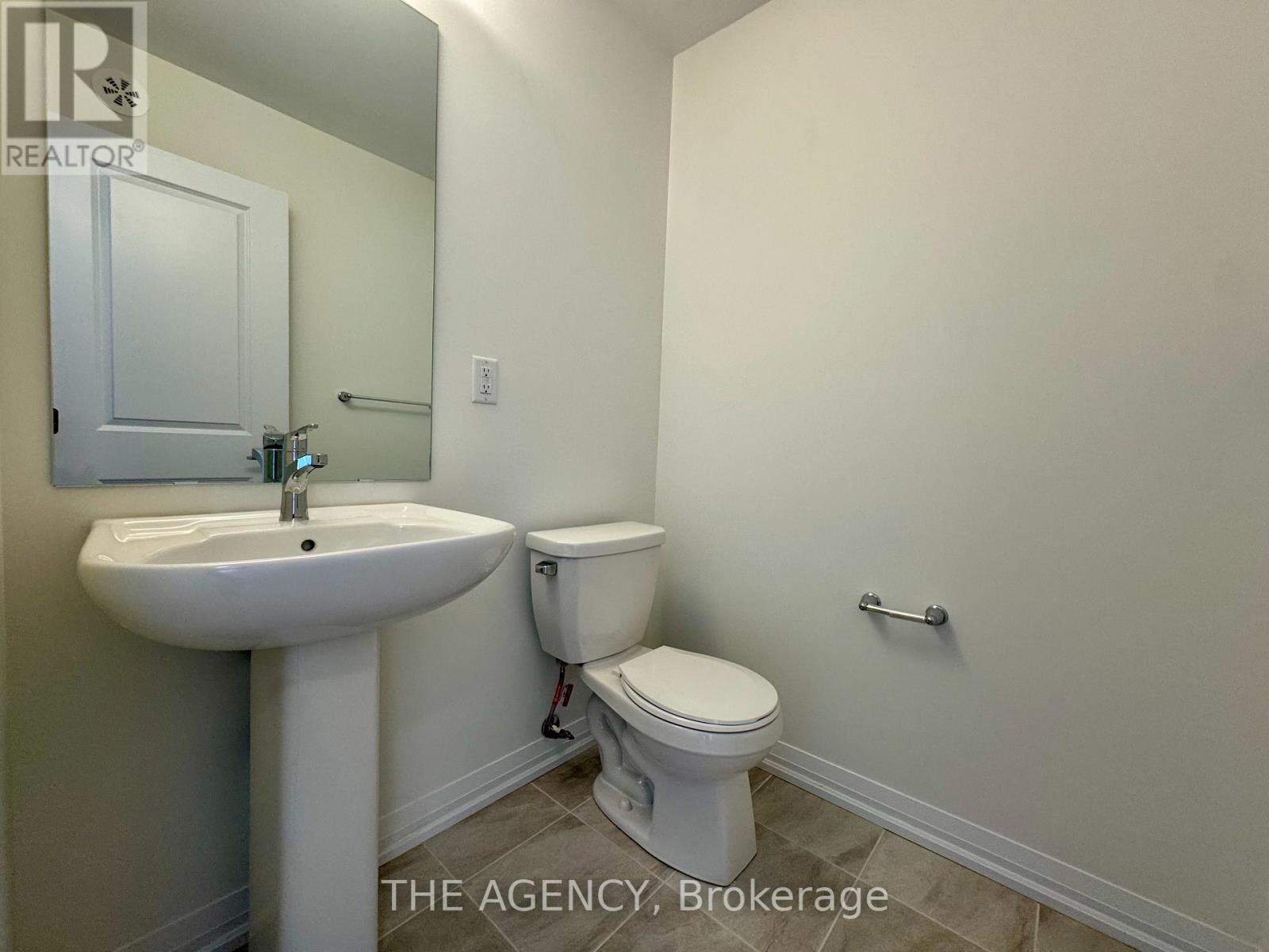 31 - 389 Conklin Road, Brantford, Ontario  N3T 0Y3 - Photo 9 - X12165314
