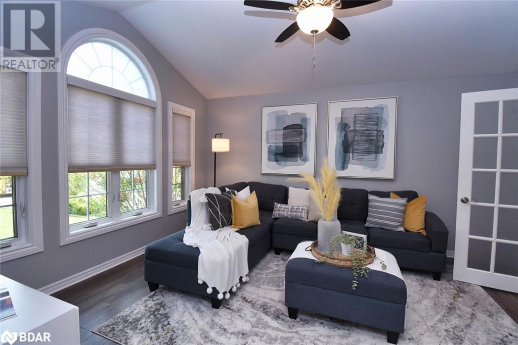 16 Hollybank Way, Mount Hope, Ontario  L0R 1W0 - Photo 5 - 40732379