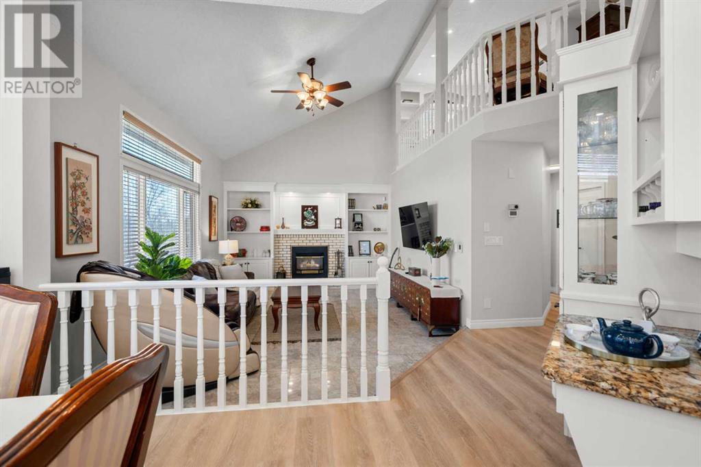 121 Candle Place Sw, Calgary, Alberta  T2W 5R7 - Photo 10 - A2214865