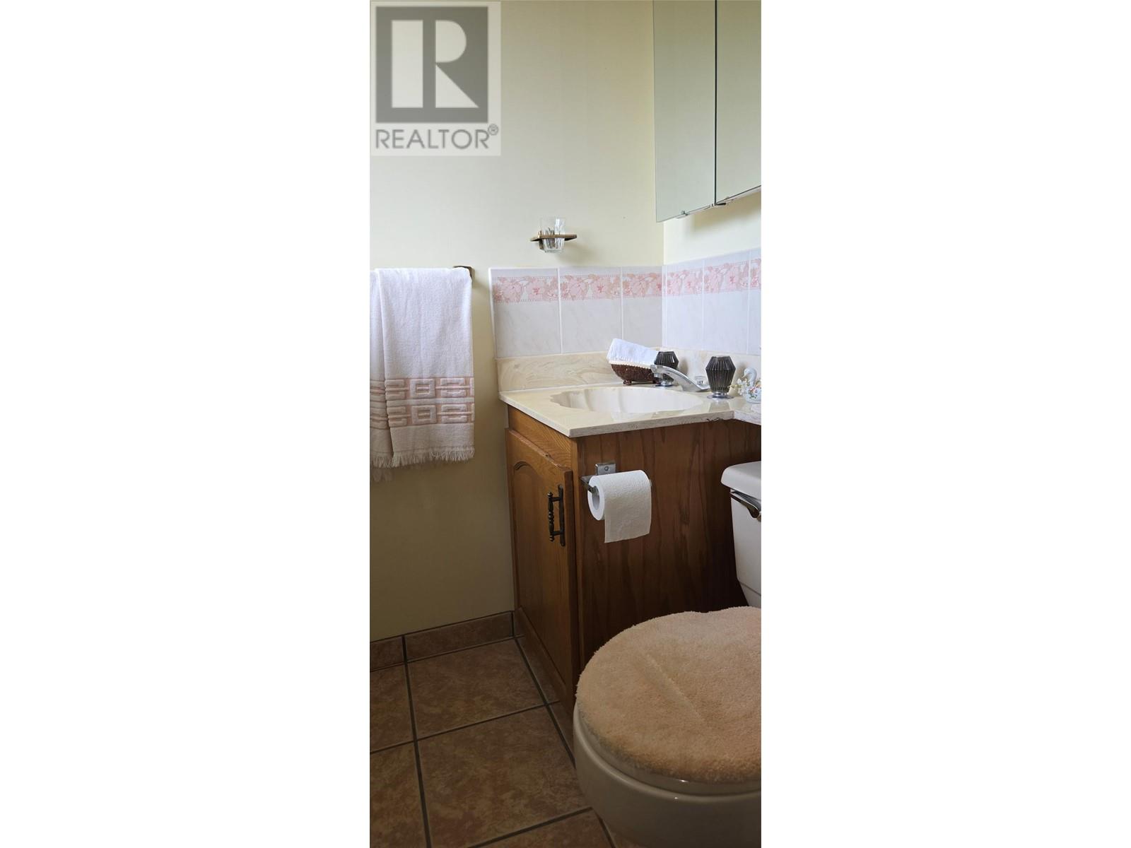26 Bayview Crescent, Osoyoos, BC V0H1v6