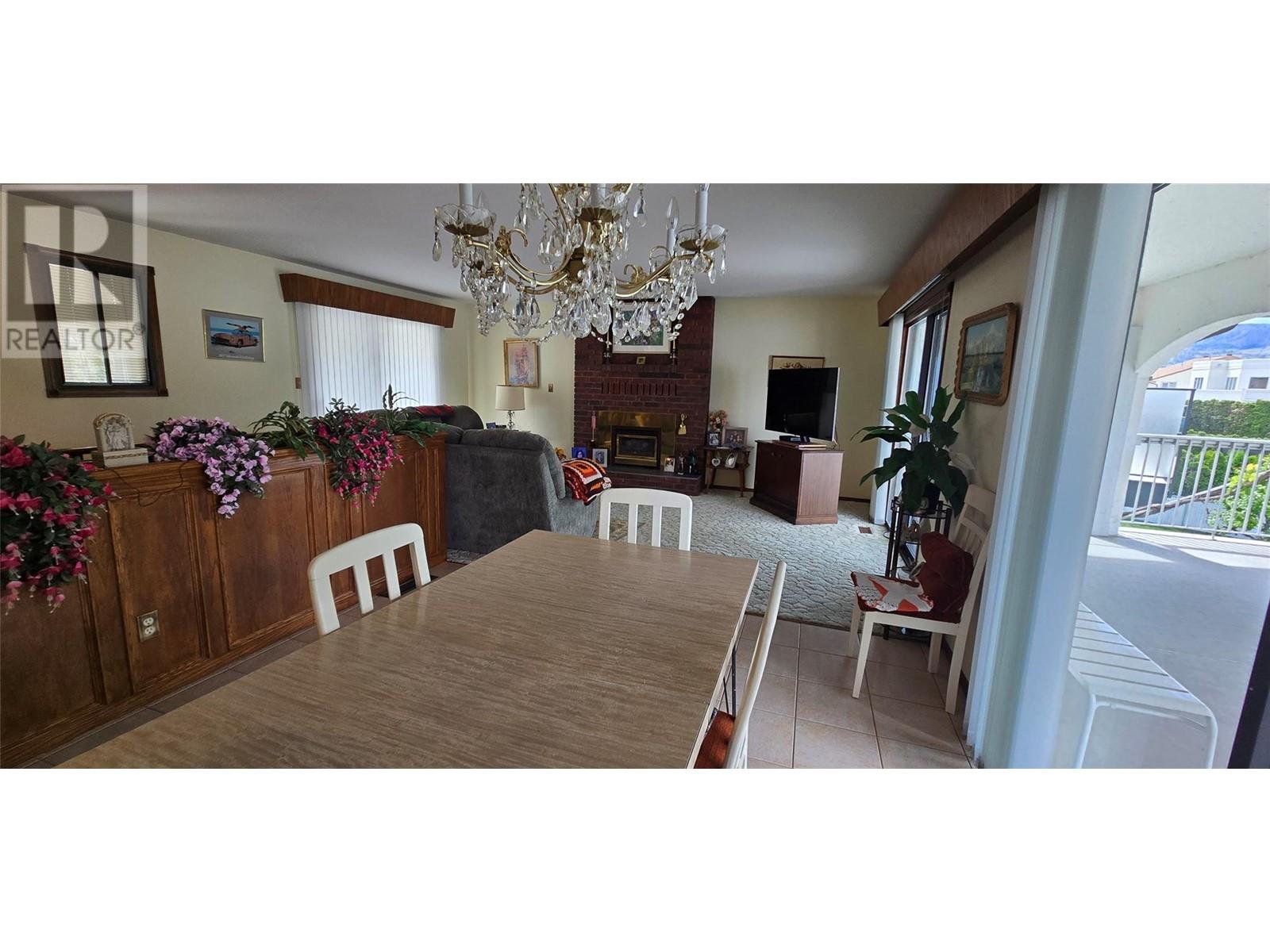 26 Bayview Crescent, Osoyoos, British Columbia  V0H 1v6 - Photo 6 - 10348098