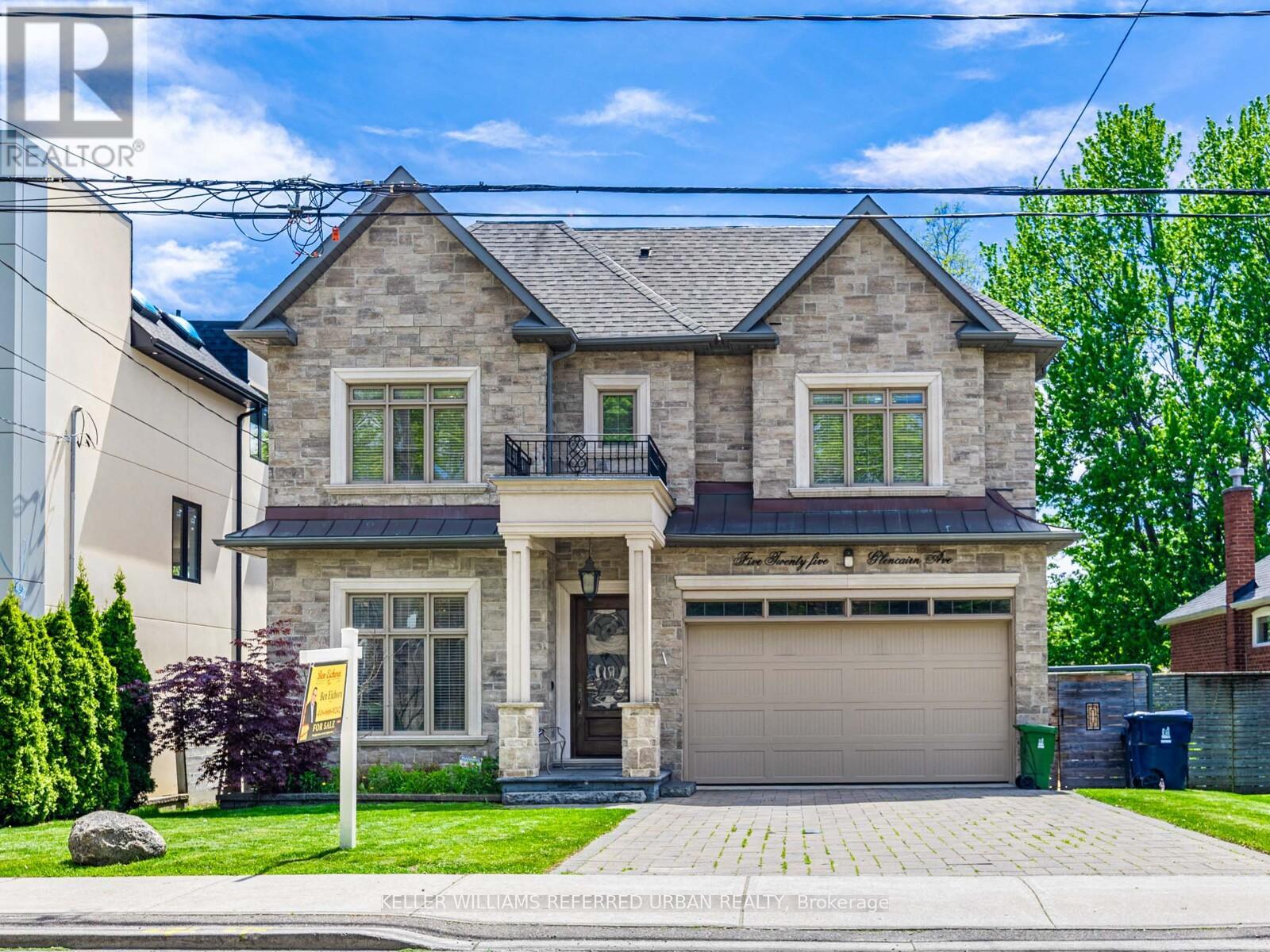 525 Glencairn Avenue, Toronto, Ontario  M6B 1Z2 - Photo 2 - C12165389