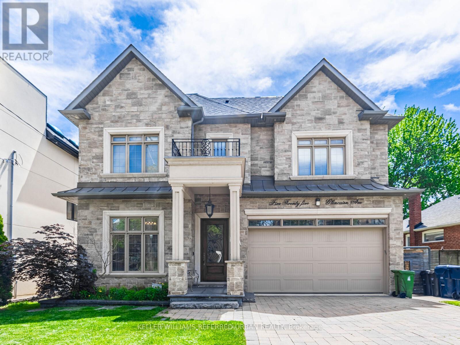 525 Glencairn Avenue, Toronto, Ontario  M6B 1Z2 - Photo 3 - C12165389