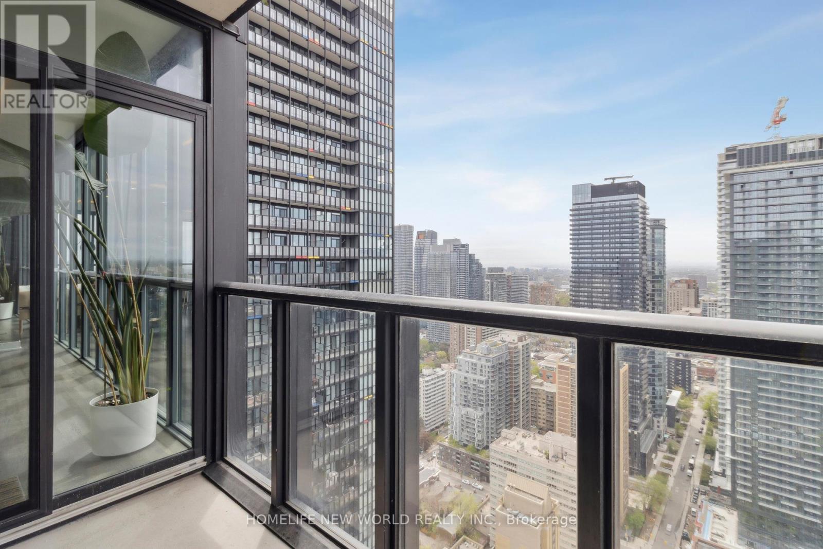 4202 - 110 Charles Street E, Toronto, Ontario  M4Y 1T5 - Photo 28 - C12165437
