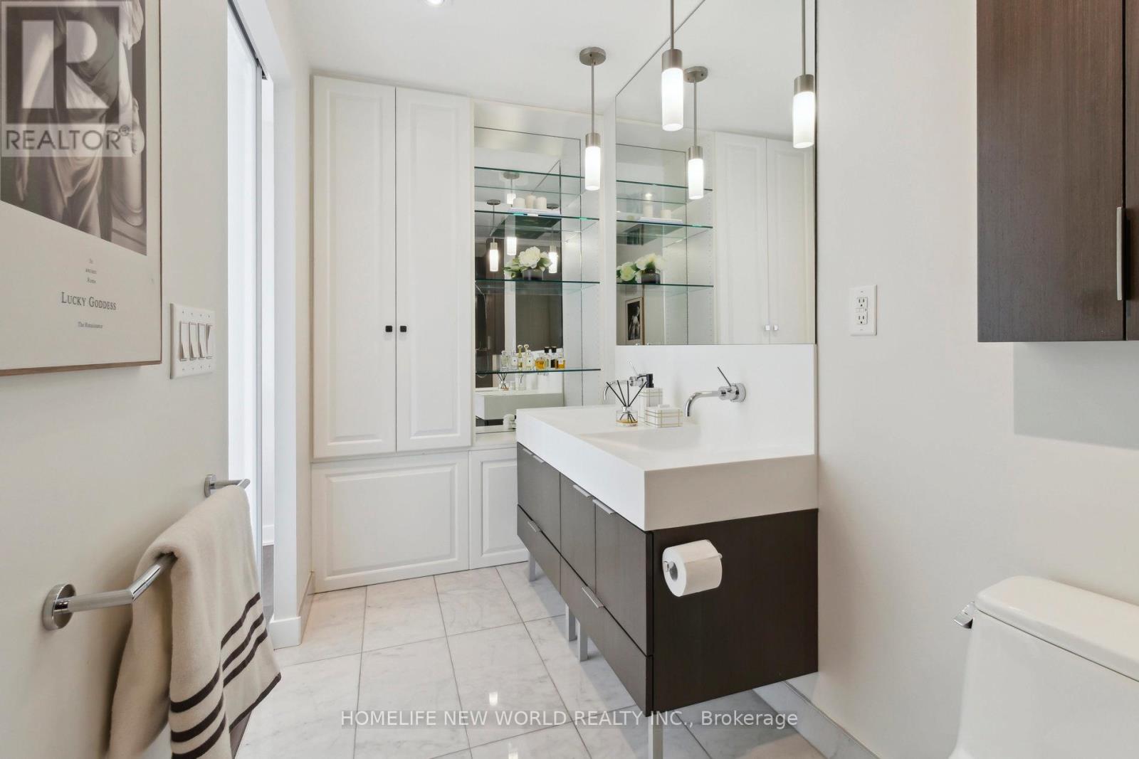 4202 - 110 Charles Street E, Toronto, Ontario  M4Y 1T5 - Photo 32 - C12165437