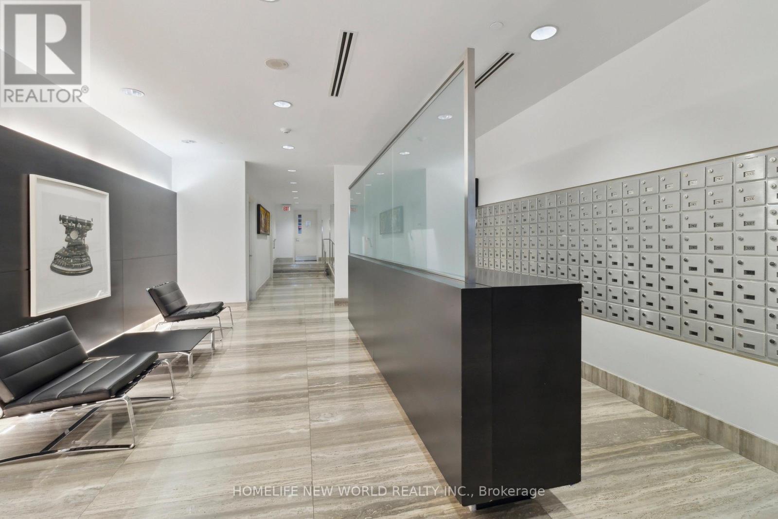 4202 - 110 Charles Street E, Toronto, Ontario  M4Y 1T5 - Photo 4 - C12165437