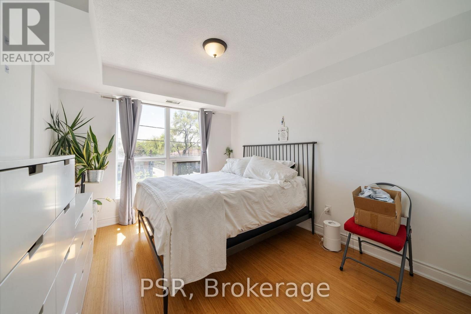 211 - 760 Sheppard Avenue W, Toronto, Ontario  M3H 0B3 - Photo 14 - C12165438
