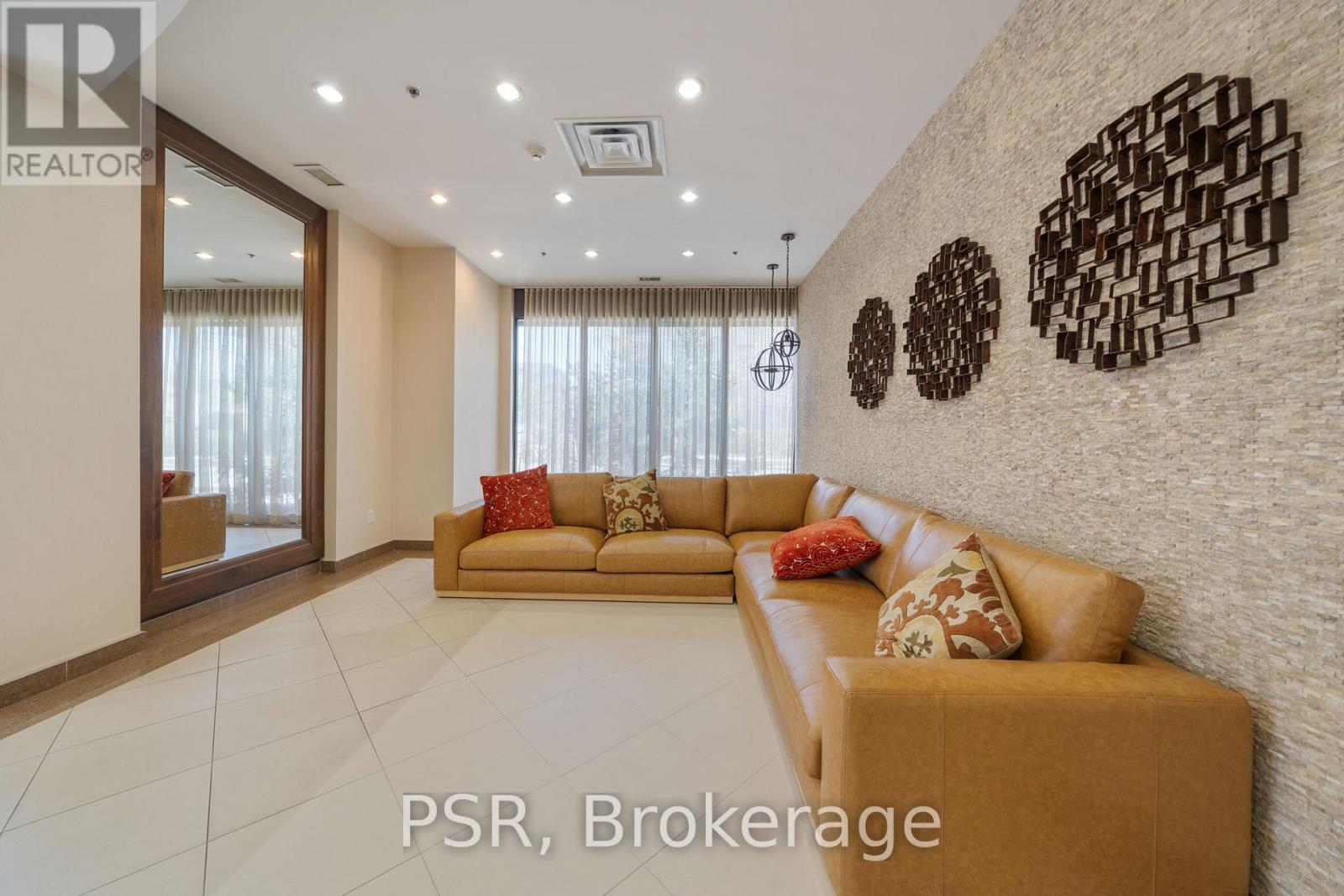 211 - 760 Sheppard Avenue W, Toronto, Ontario  M3H 0B3 - Photo 25 - C12165438